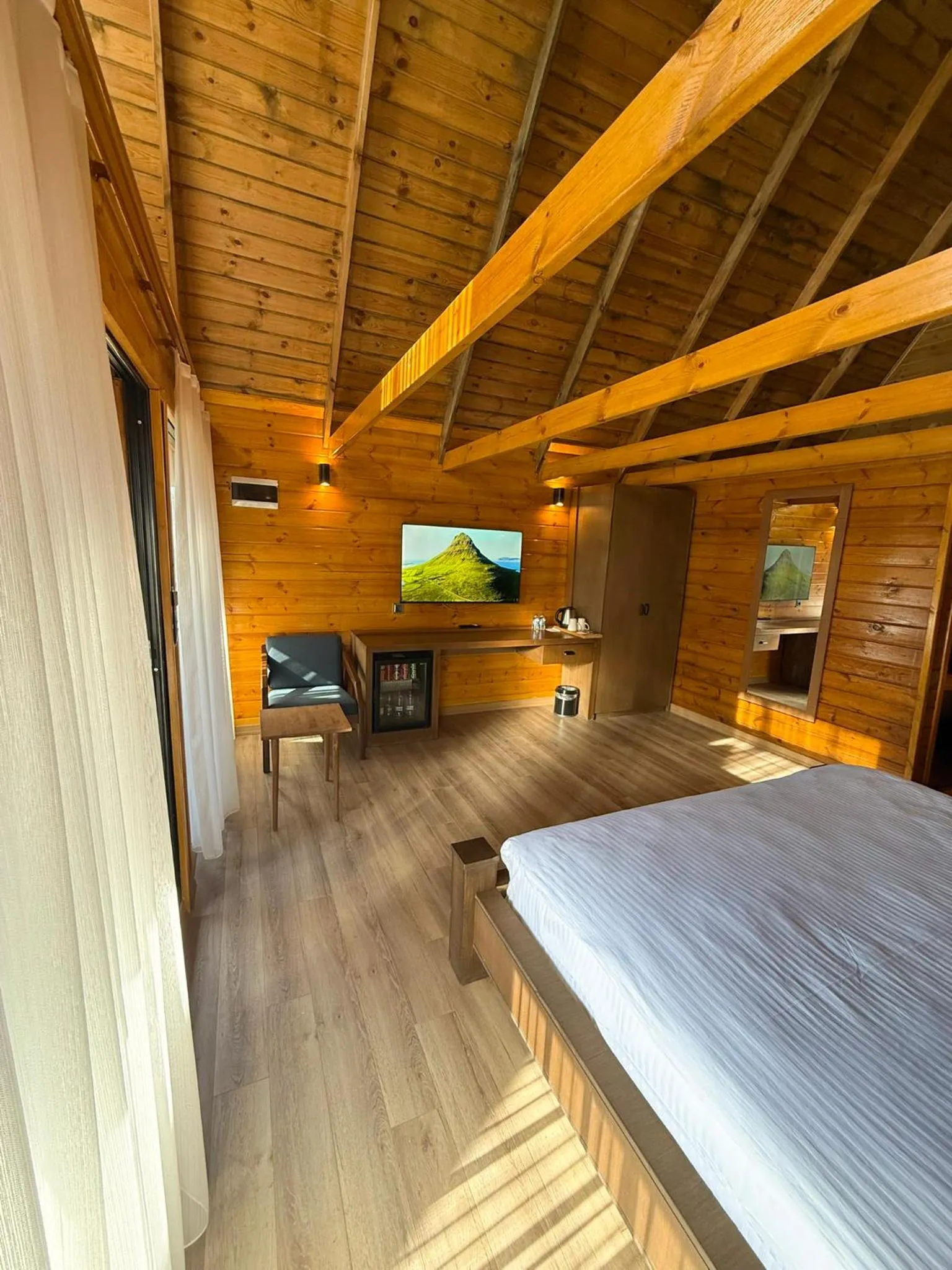 Bed in Navy Inn & Bungalows