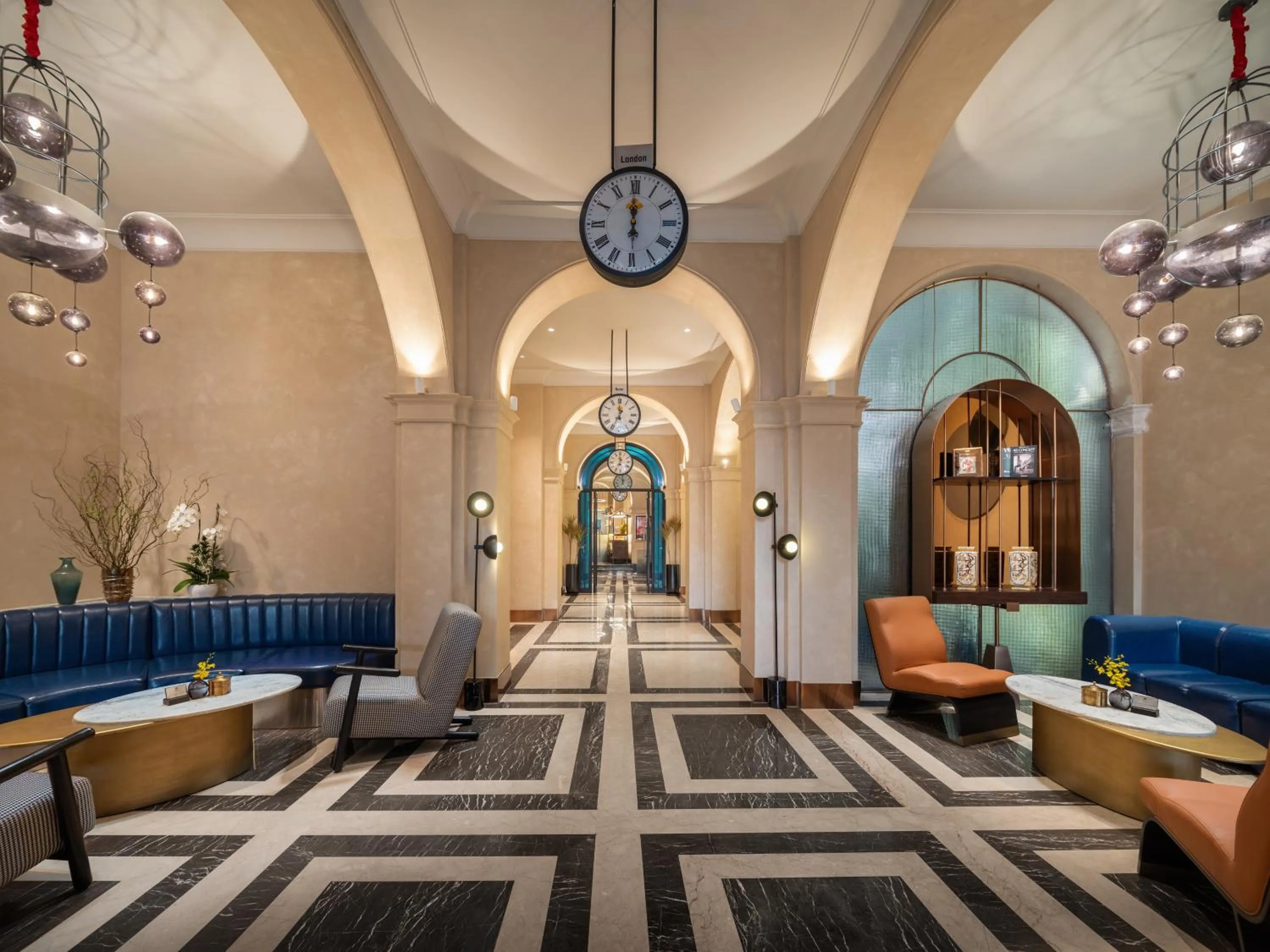 Restaurant/places to eat in GRAND HOTEL du LAC Boutique Saigon