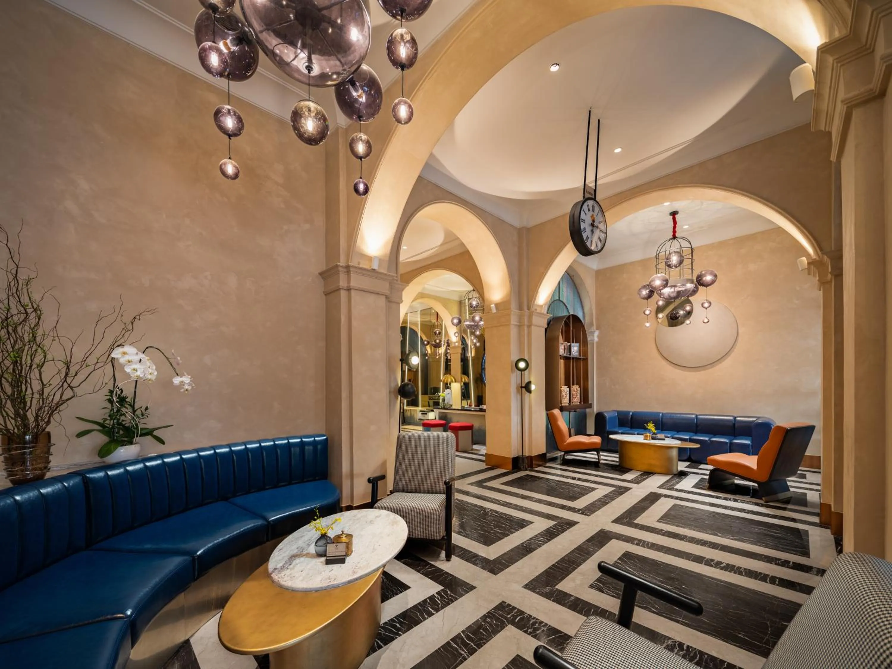 Restaurant/places to eat in GRAND HOTEL du LAC Boutique Saigon