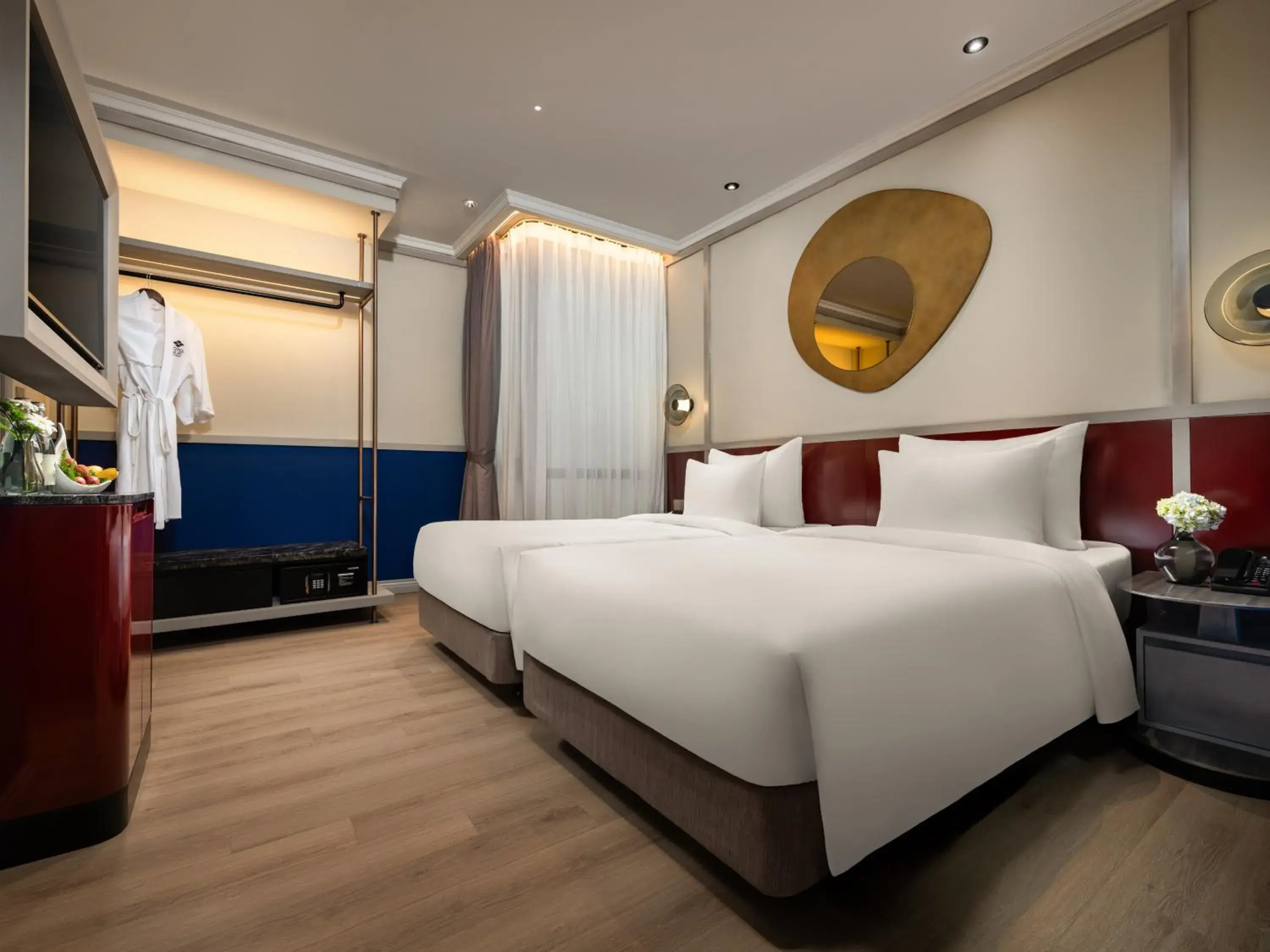 Superior Twin Room Interior Window in GRAND HOTEL du LAC Boutique Saigon Superior Twin Room Interior Window in GRAND HOTEL du LAC Boutique Saigon