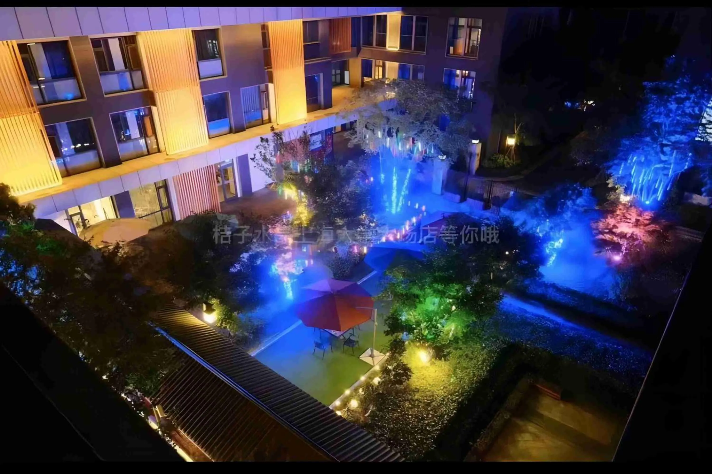 Night in Crystal Orange Hotel Shanghai University Dachang