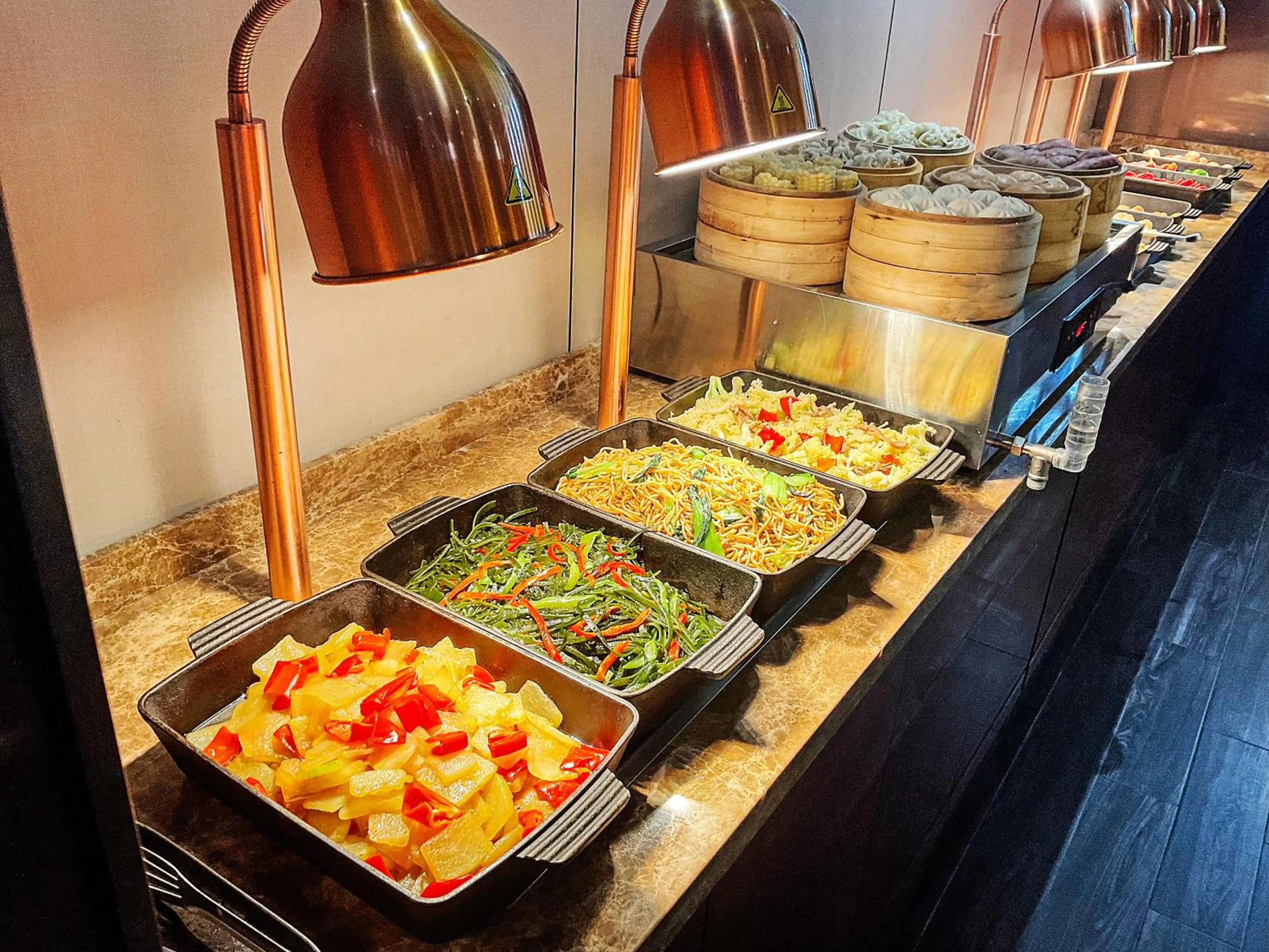 Buffet breakfast in Crystal Orange Hotel Shanghai International Tourism Resort Chuansha