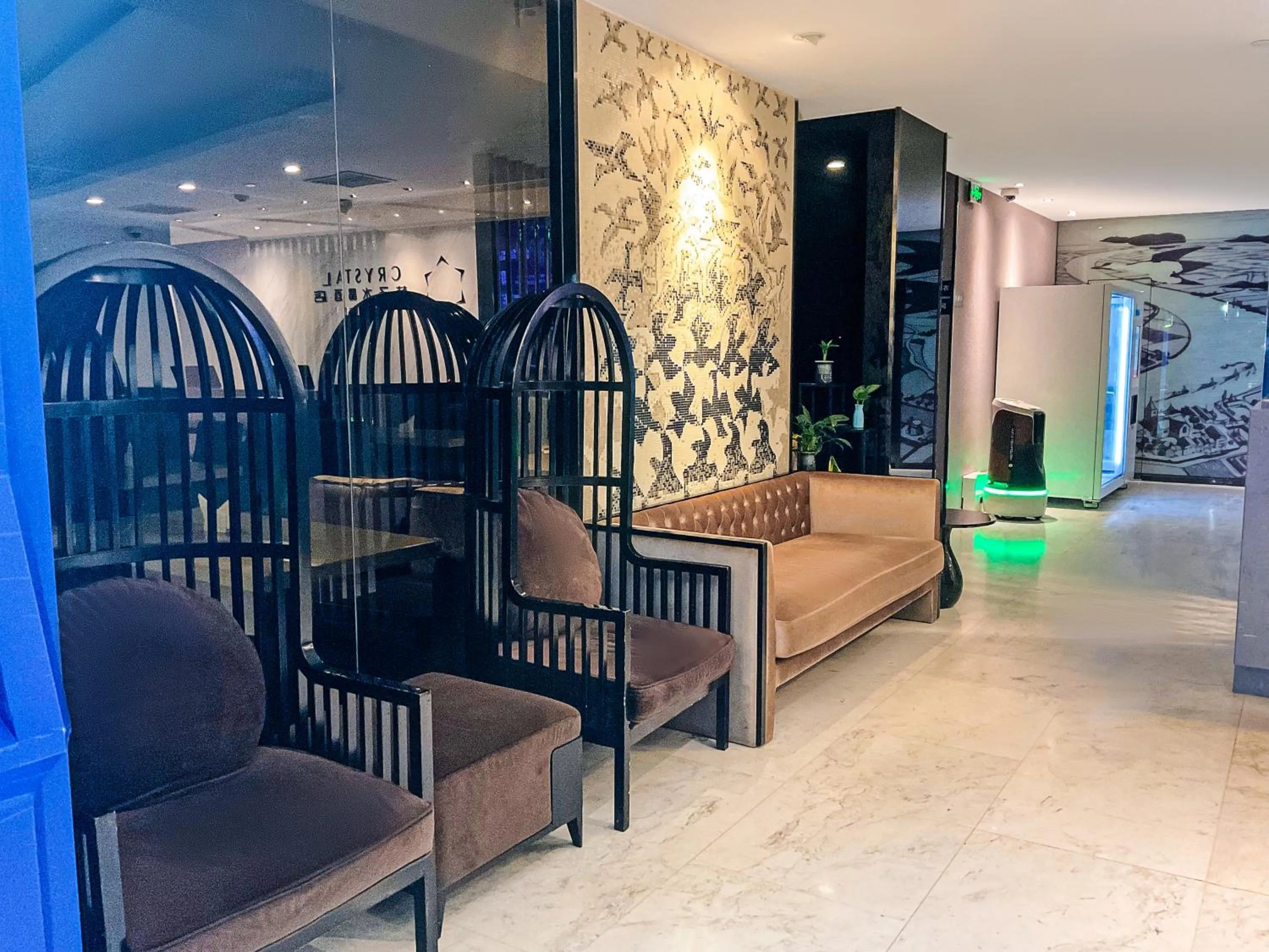 Seating area in Crystal Orange Hotel Shanghai International Tourism Resort Chuansha