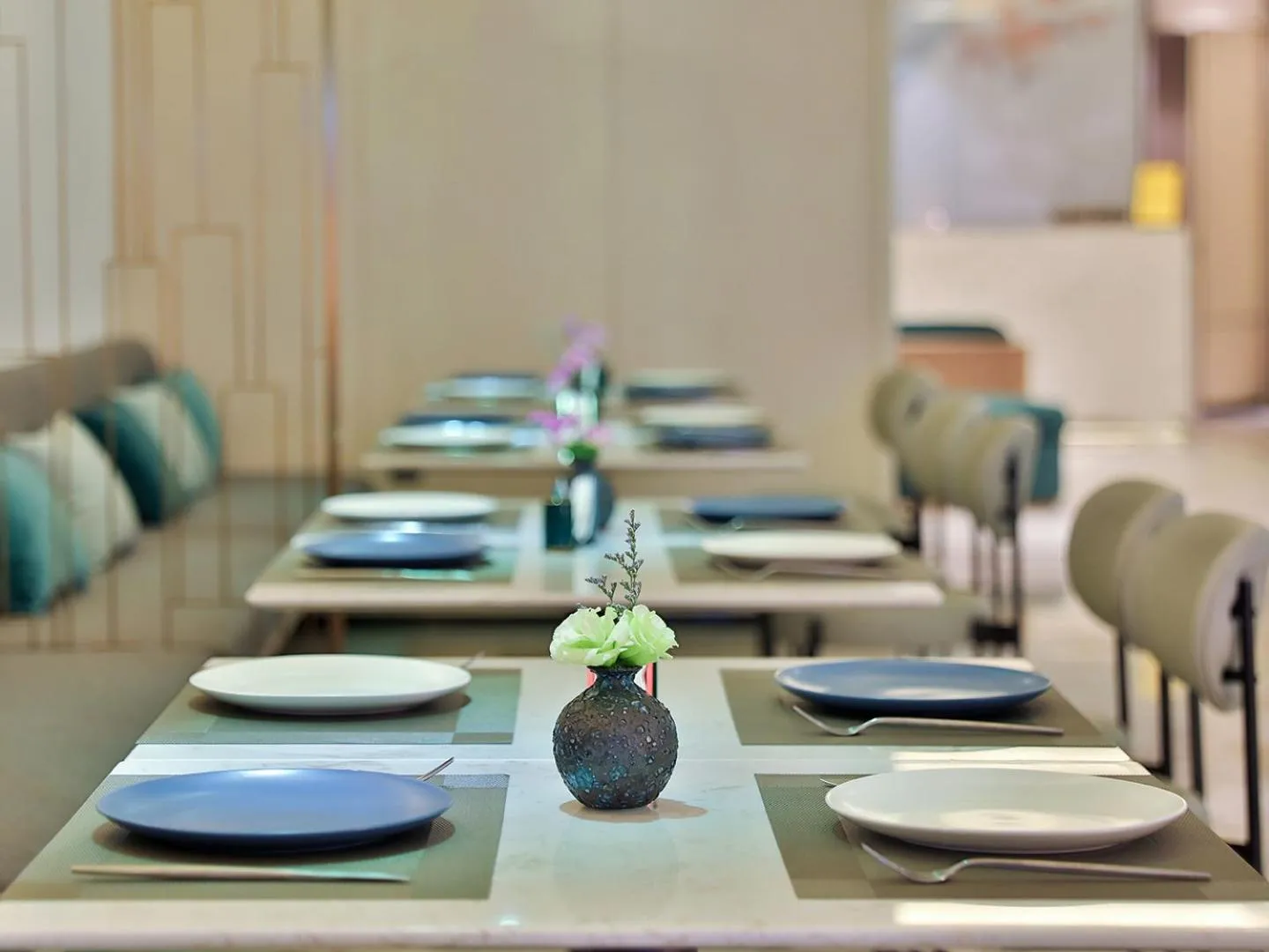 Restaurant/places to eat in Crystal Orange Hotel Shanghai Hongqiao Jinhui Road