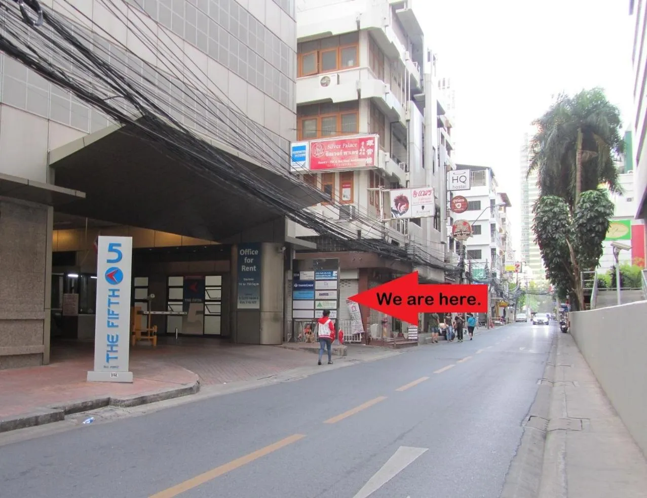 Facade/entrance in Tini Kati Hostel