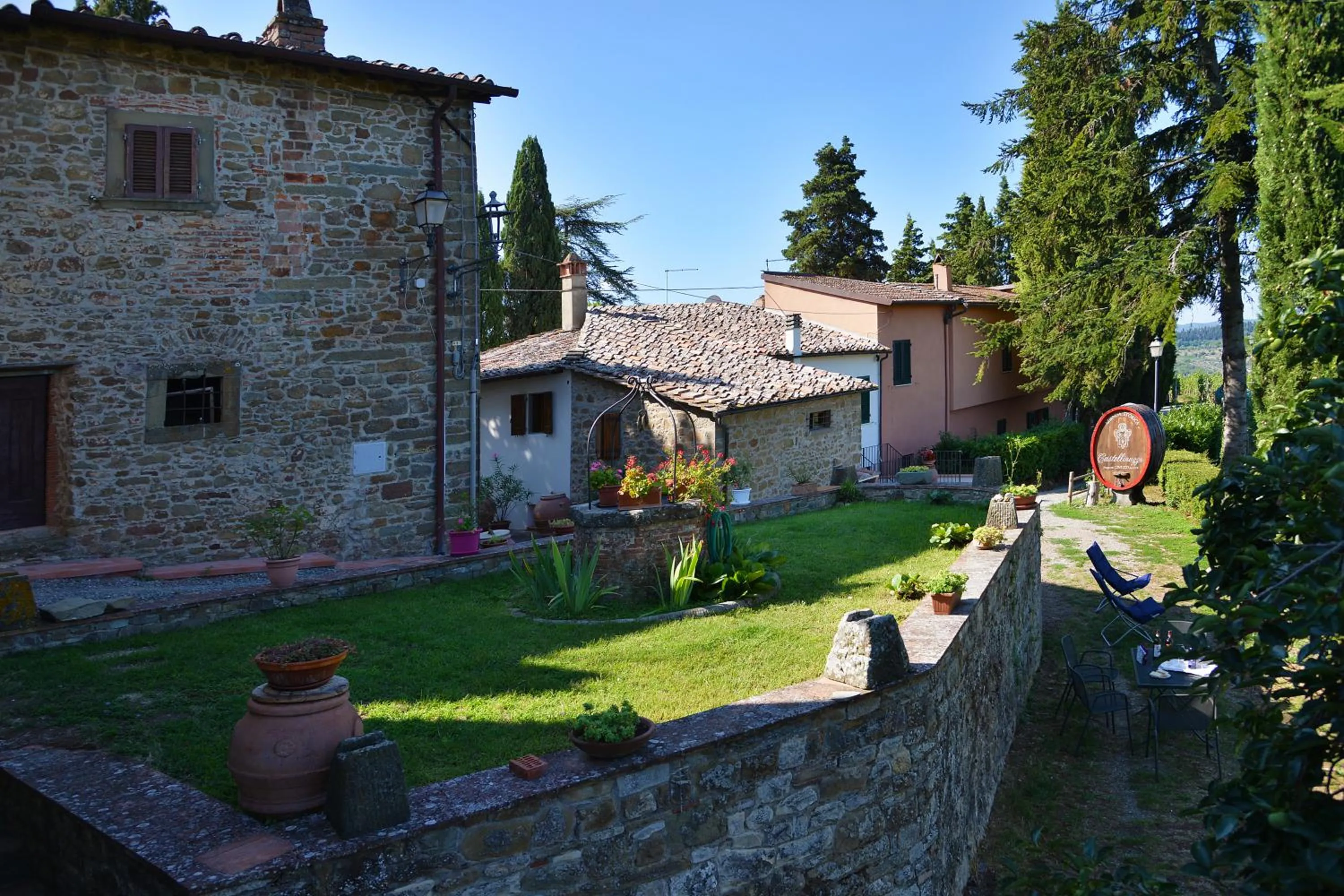 Property building in Castellinuzza