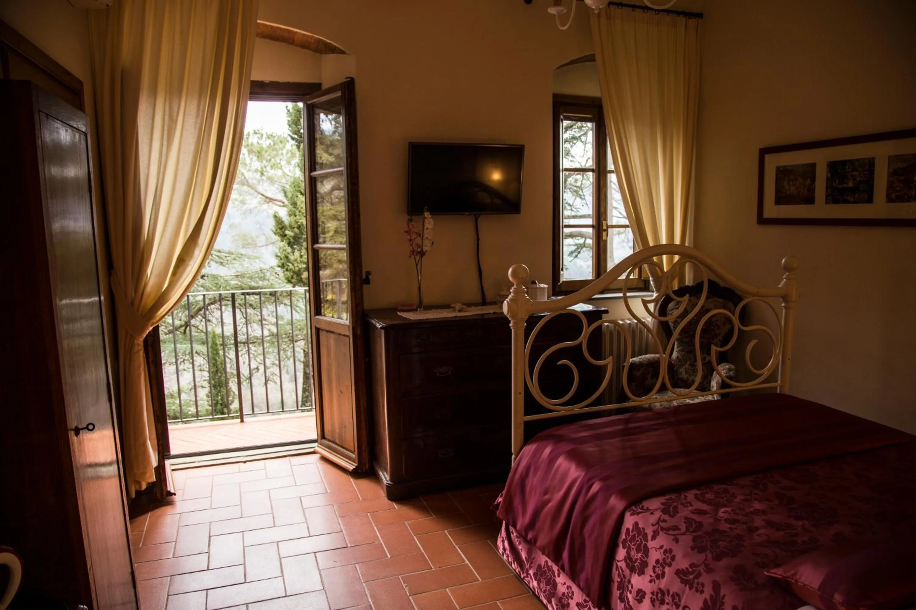 Double Room in Castellinuzza