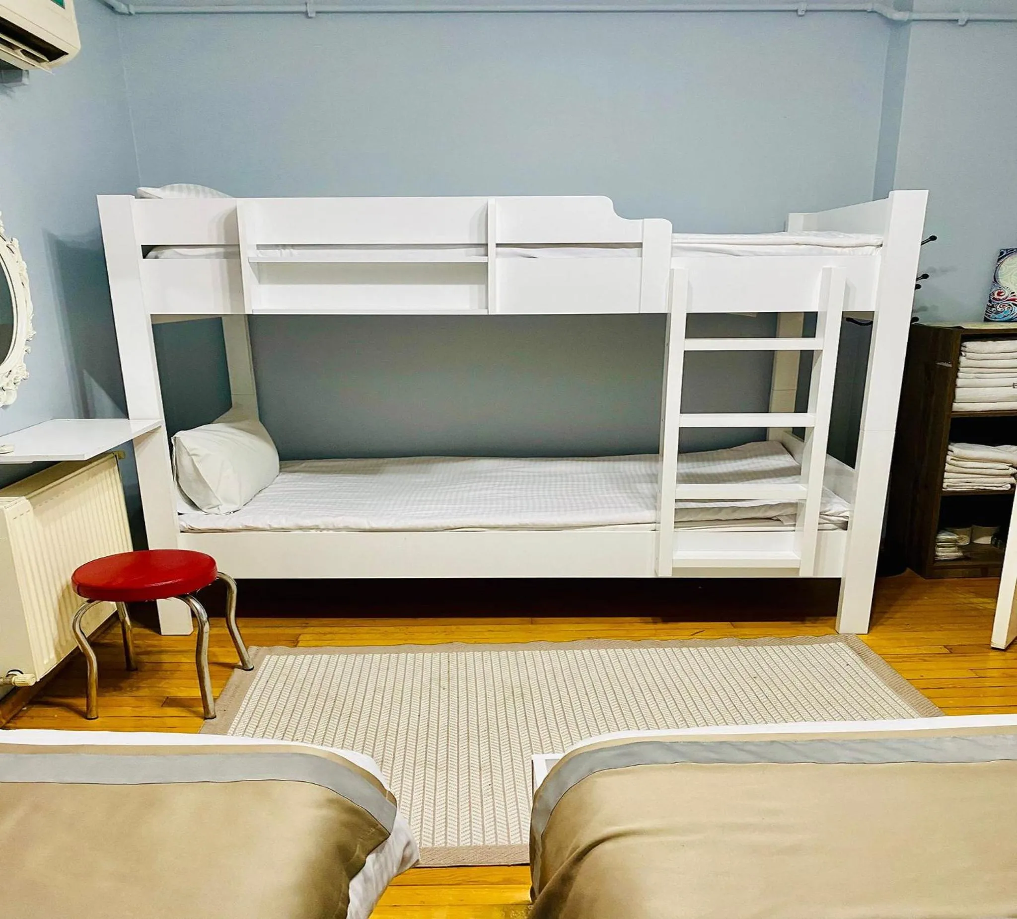 bunk bed, Bed in Unique Suite Hotel