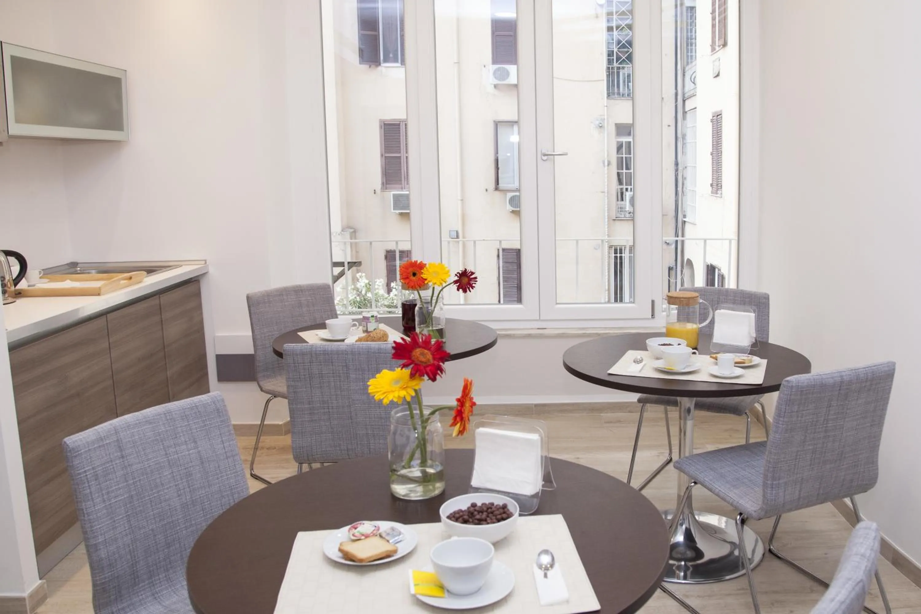 Italian breakfast in Maison Maneli