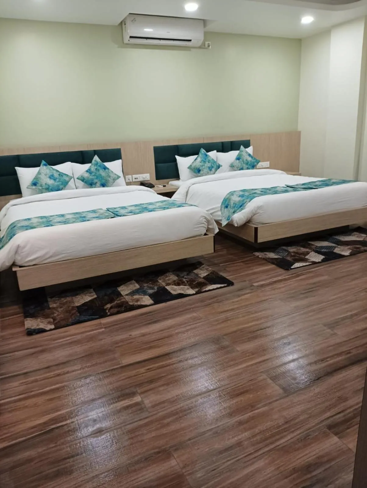 Bed in Hotel Global Retreat