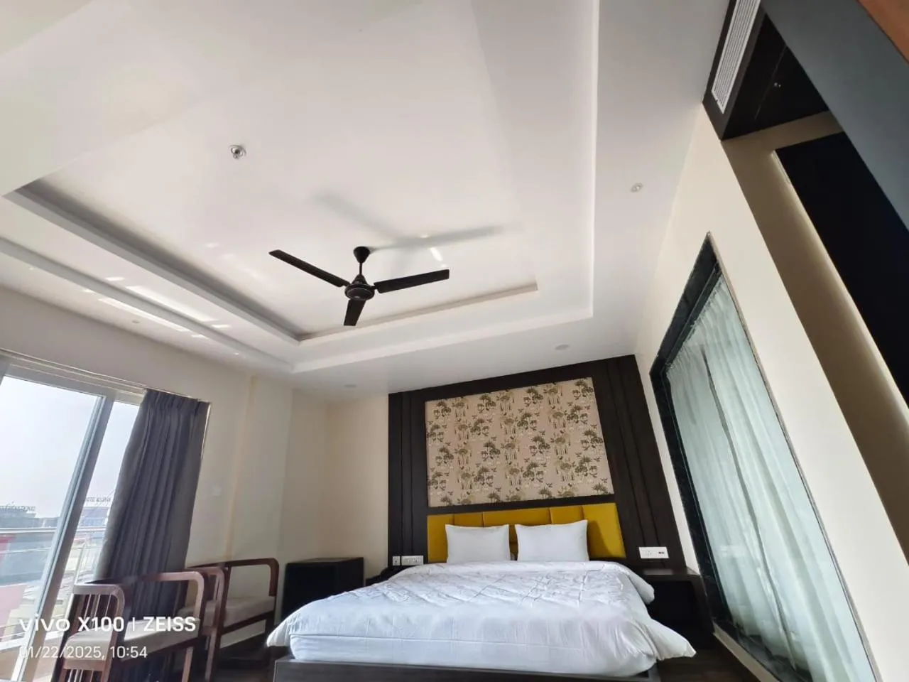 Bed in Hotel Global Retreat