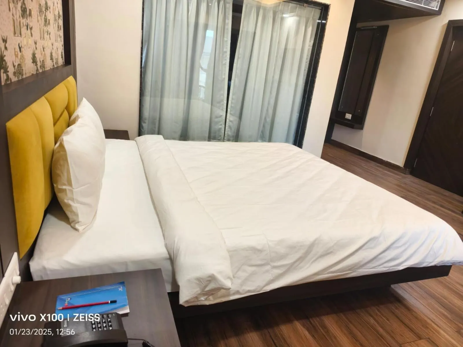 Bed in Hotel Global Retreat