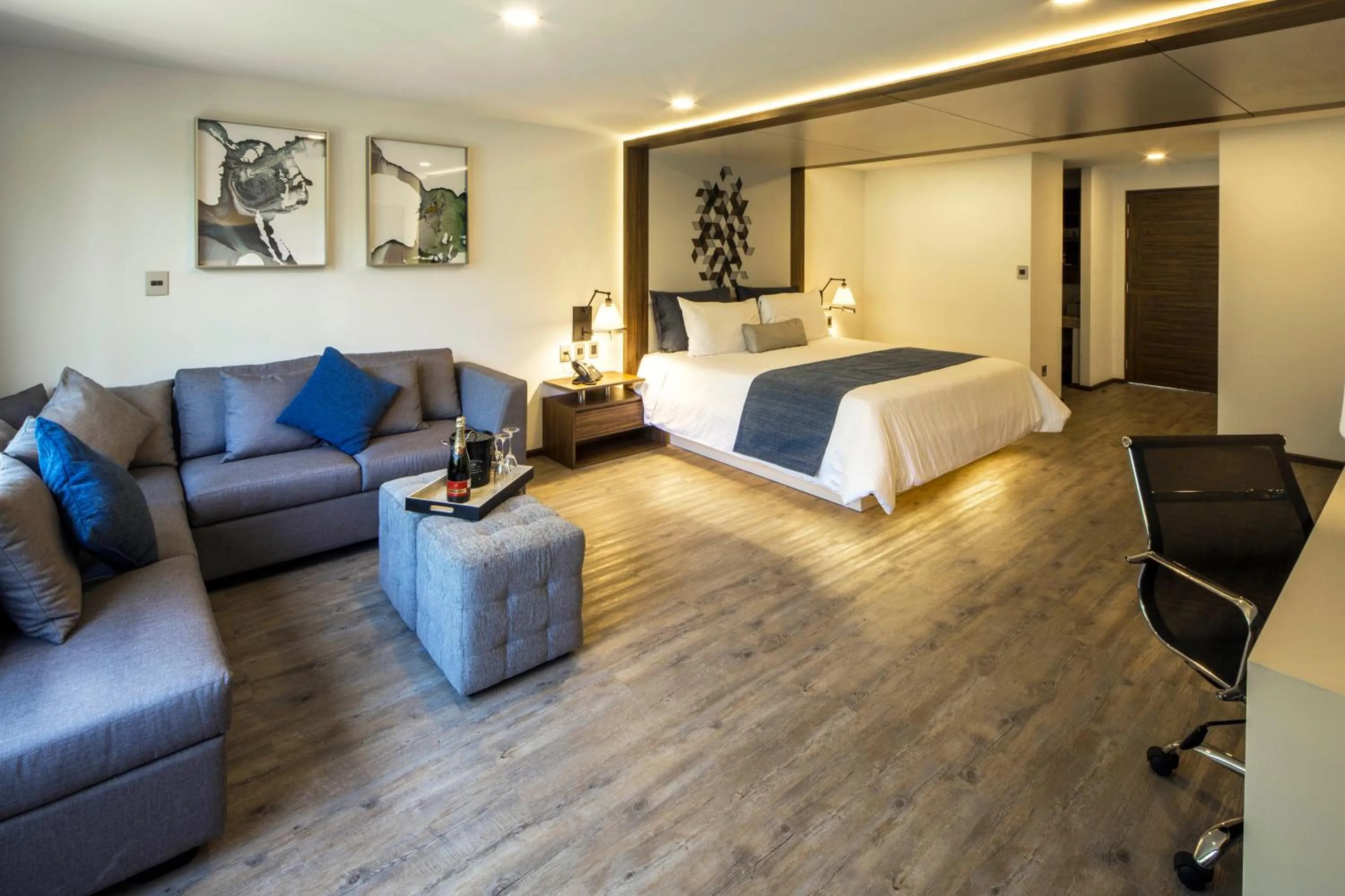 Living room, Bed in Flow Condesa - Adults Only