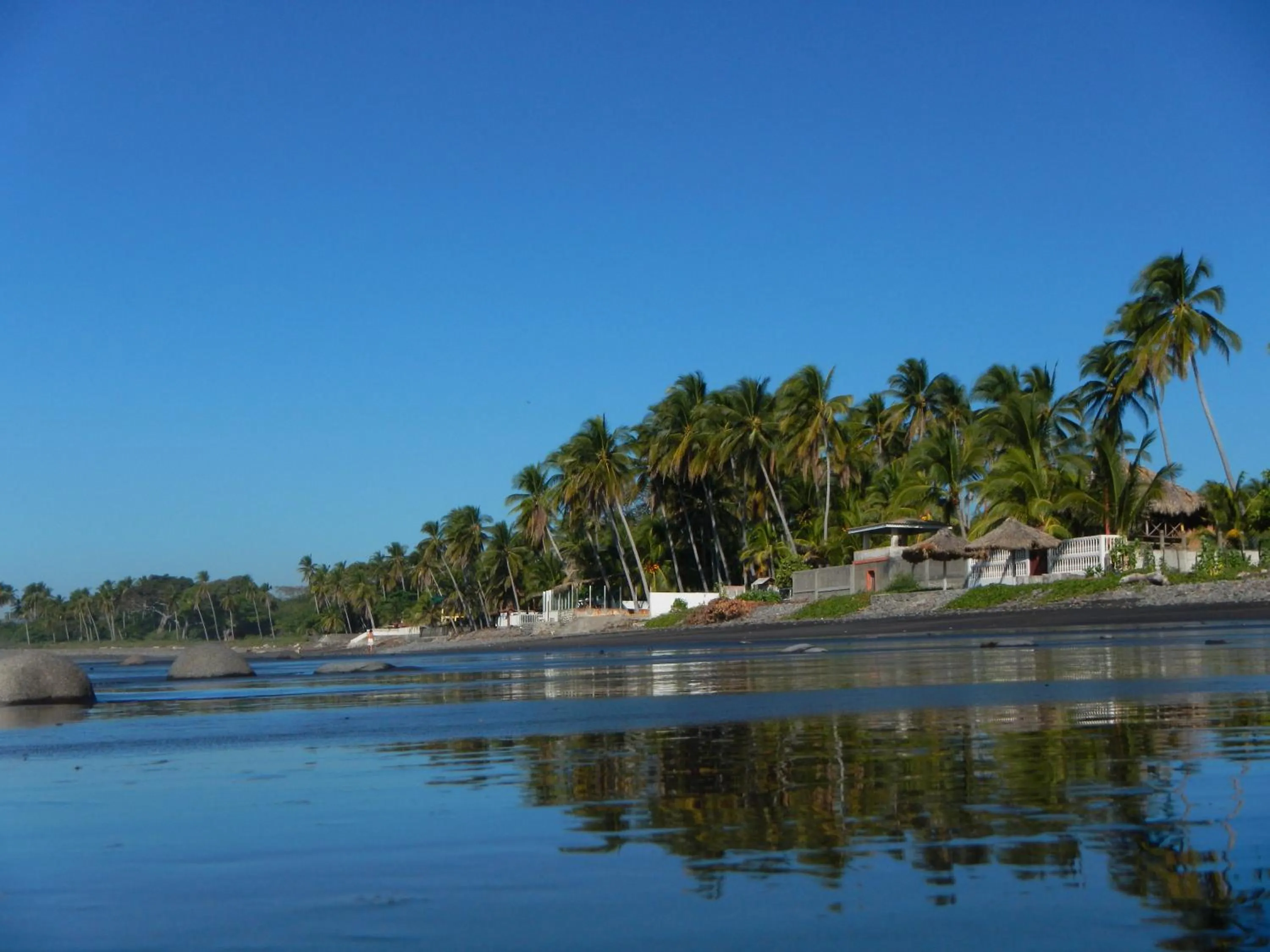 Day in Punta Roca Surf Resort