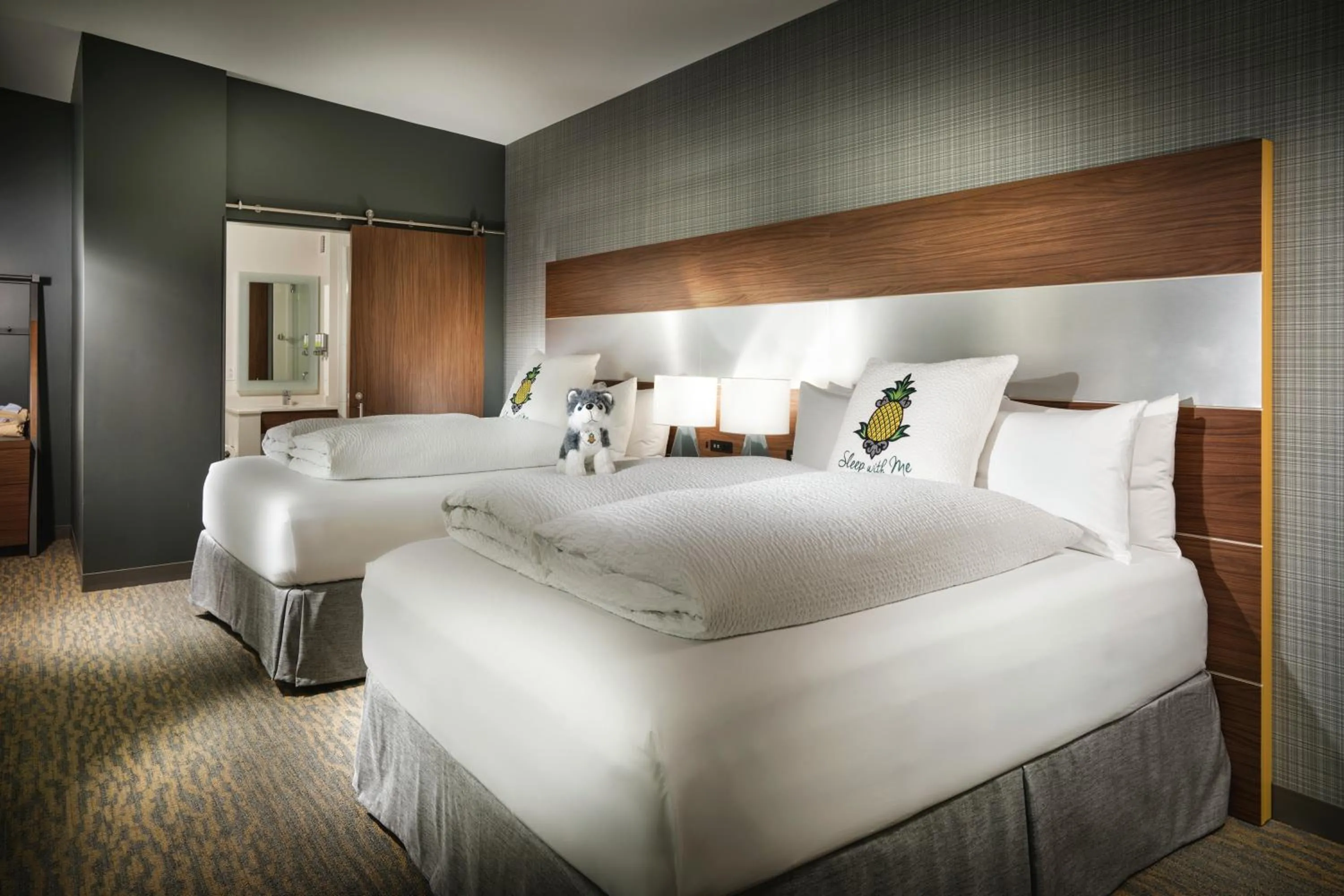 Photo of the whole room, Bed in Staypineapple, Hotel Z, Gaslamp San Diego