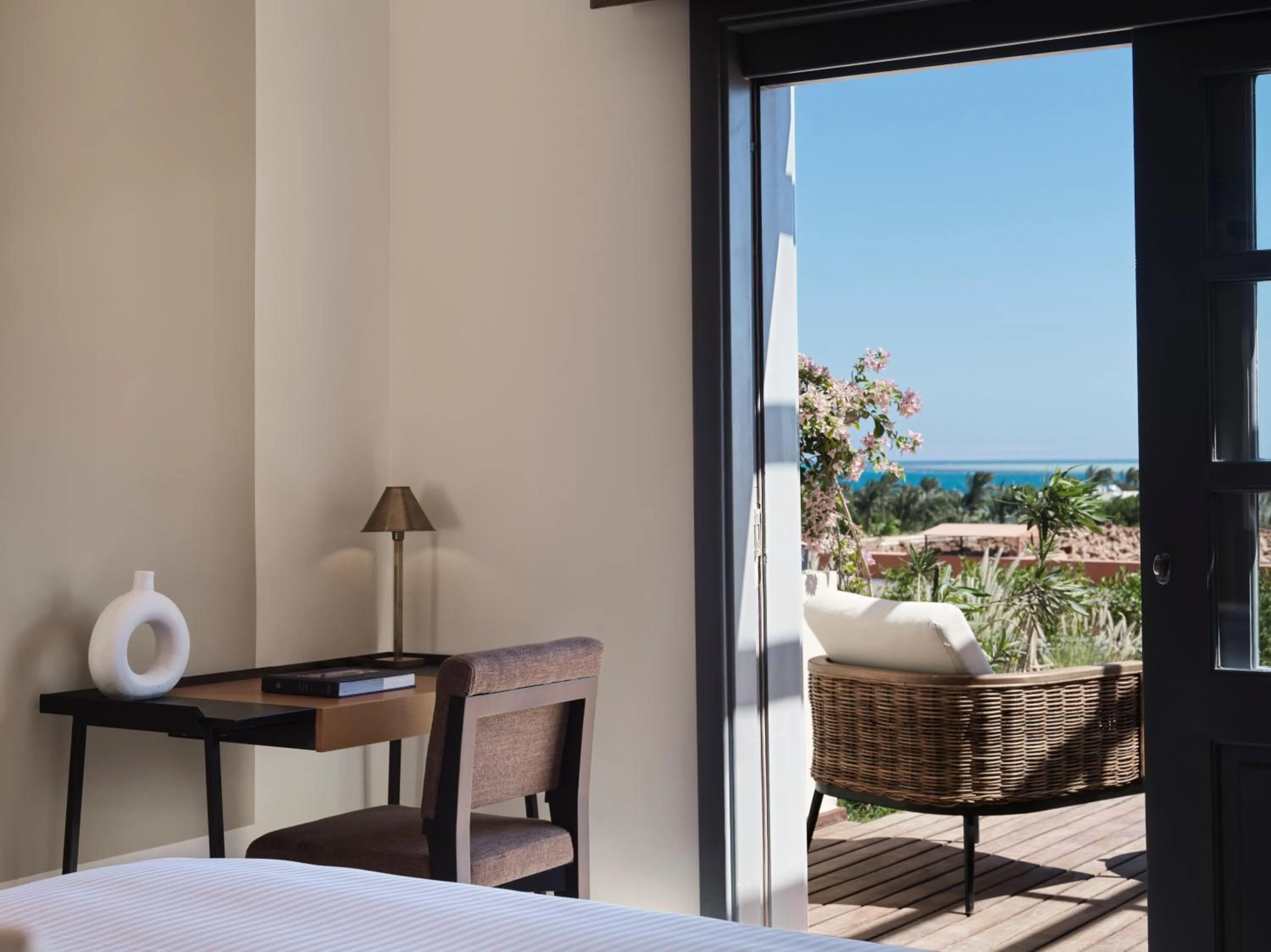 Sea view, Bed in The Chedi El Gouna