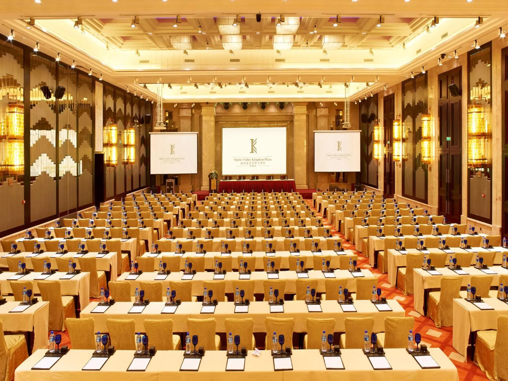 Meeting/conference room in Optics Valley Kingdom Plaza Wuhan
