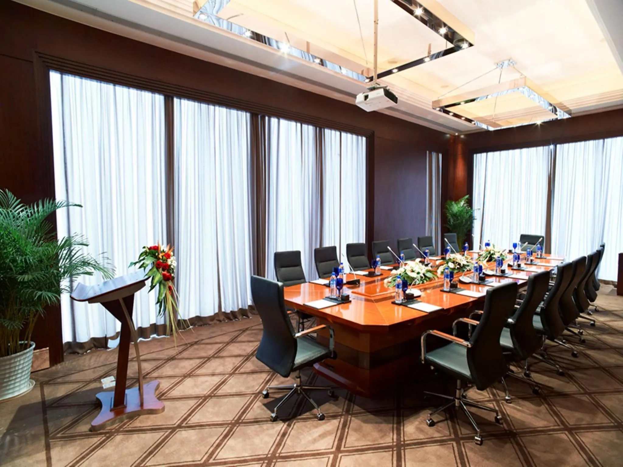 Banquet/Function facilities in Optics Valley Kingdom Plaza Wuhan