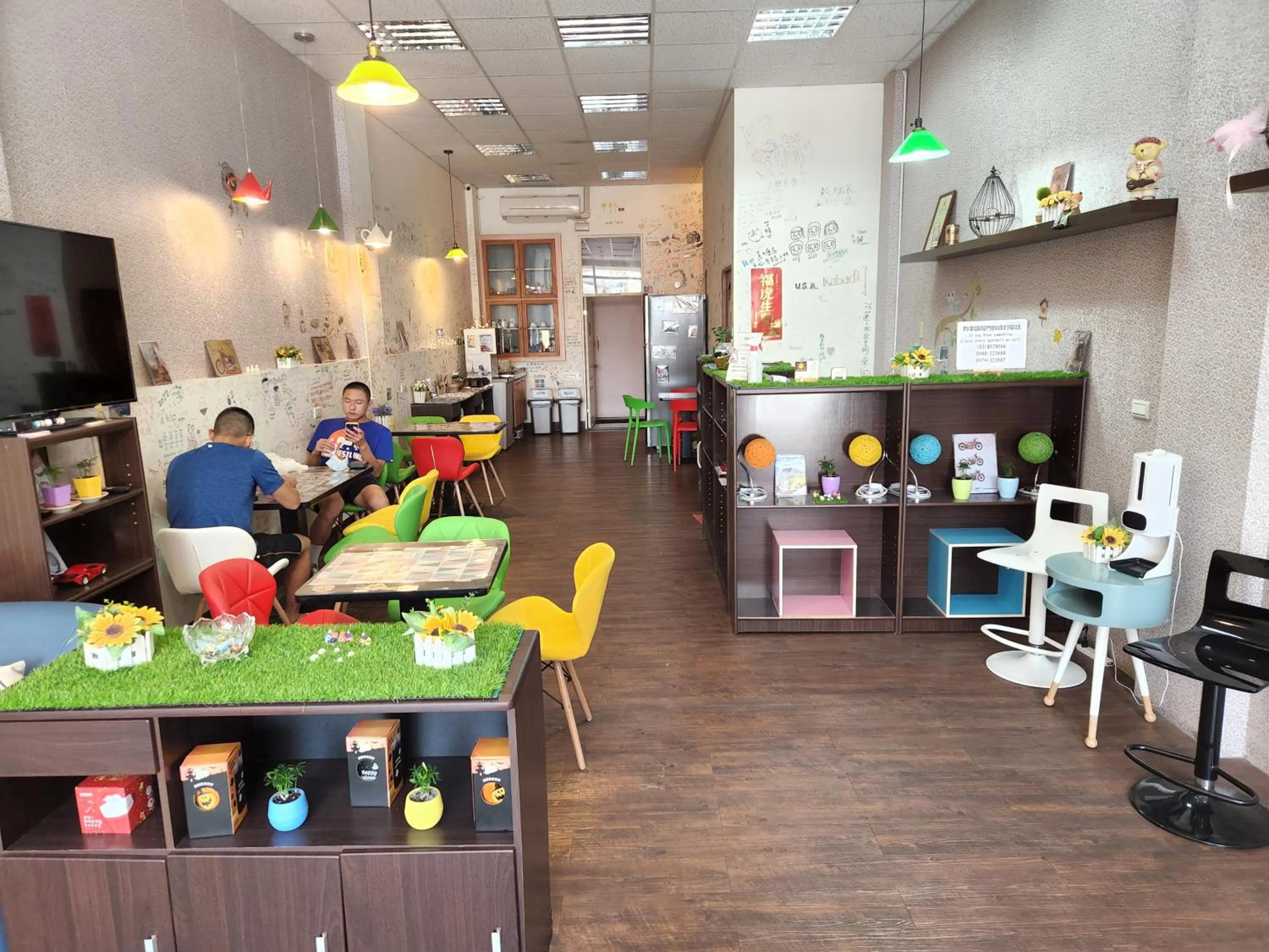 Living room in Hualien HOLO Hostel