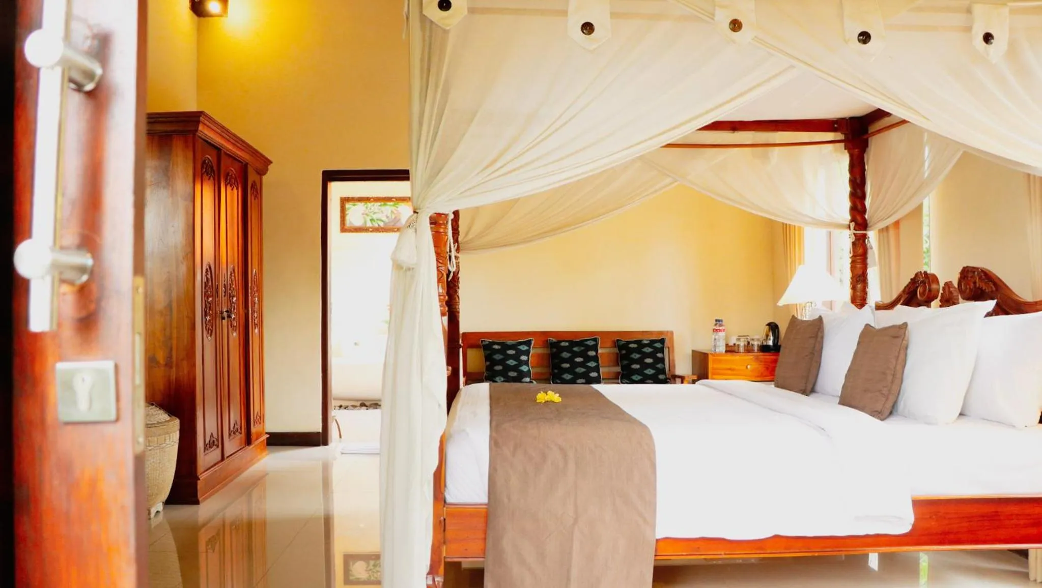 Photo of the whole room, Bed in Villa JJ and Spa Ubud