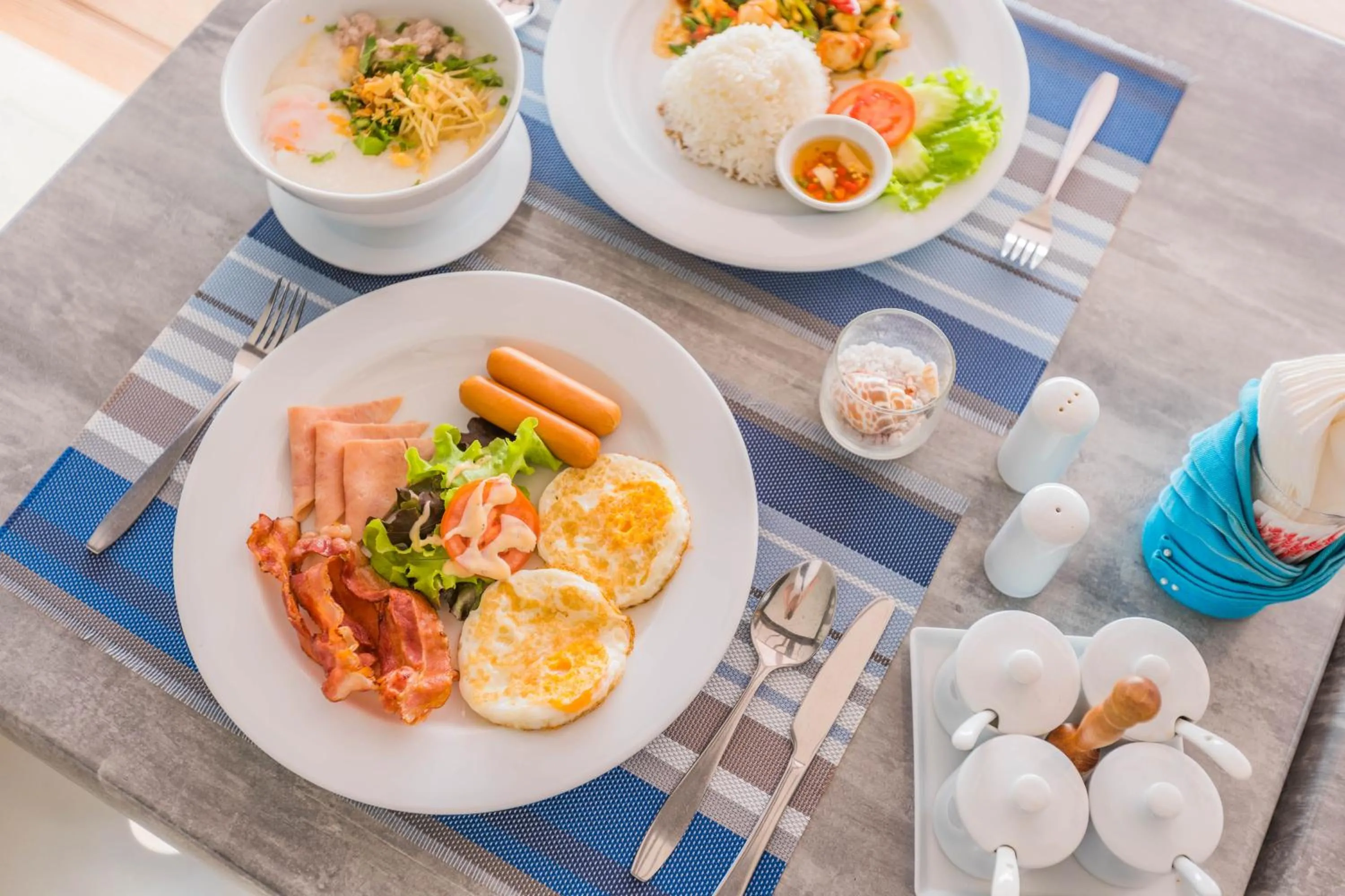 Breakfast in @T Boutique Hotel