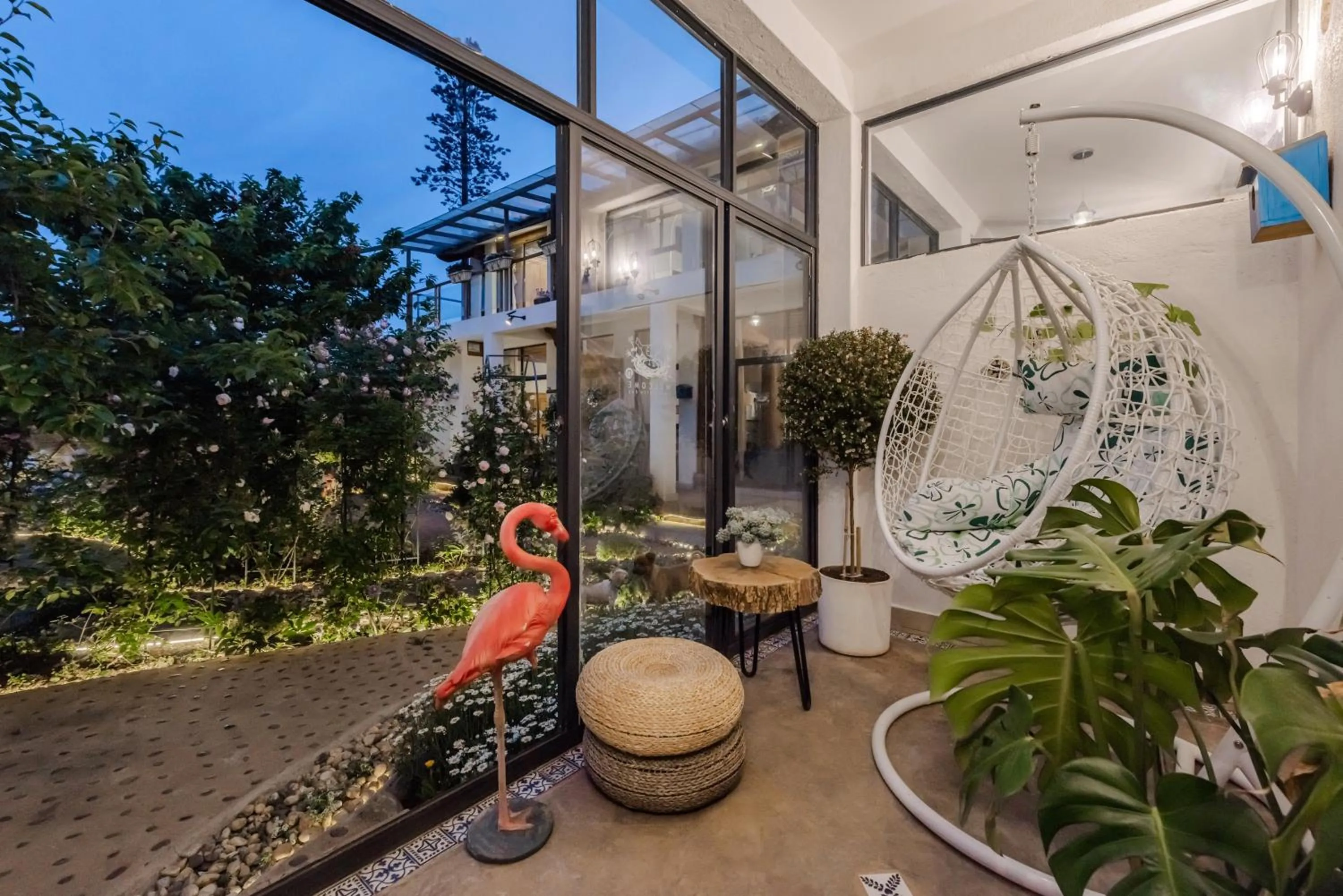 Baisha Flamingo Hotel