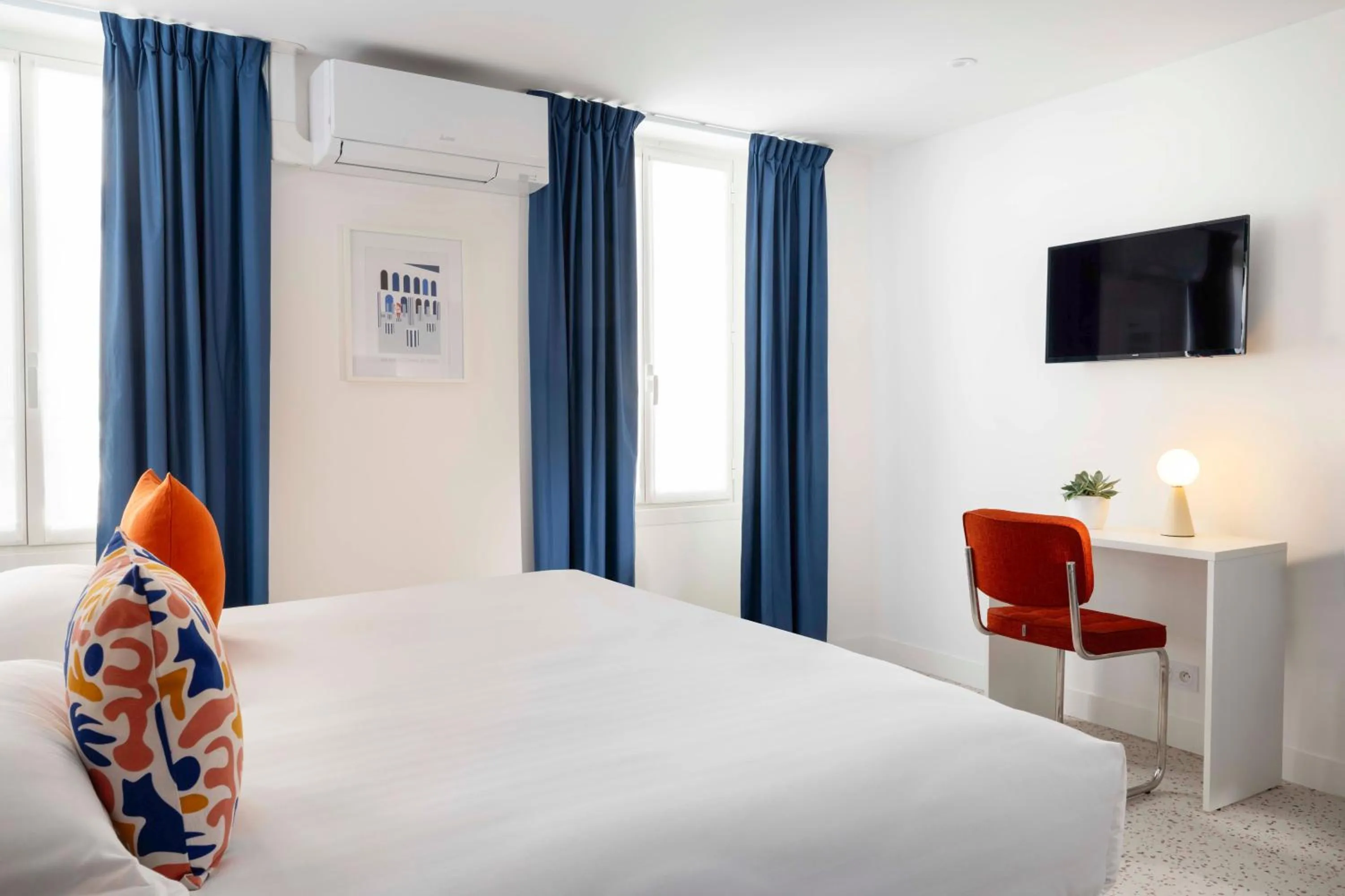 TV and multimedia, Bed in Seb & Co