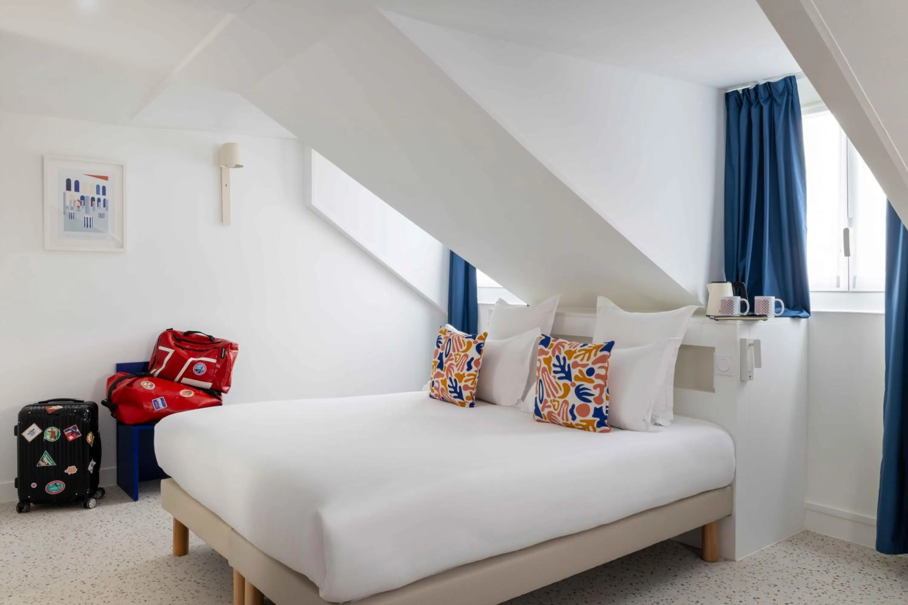 Photo of the whole room, Bed in Seb & Co