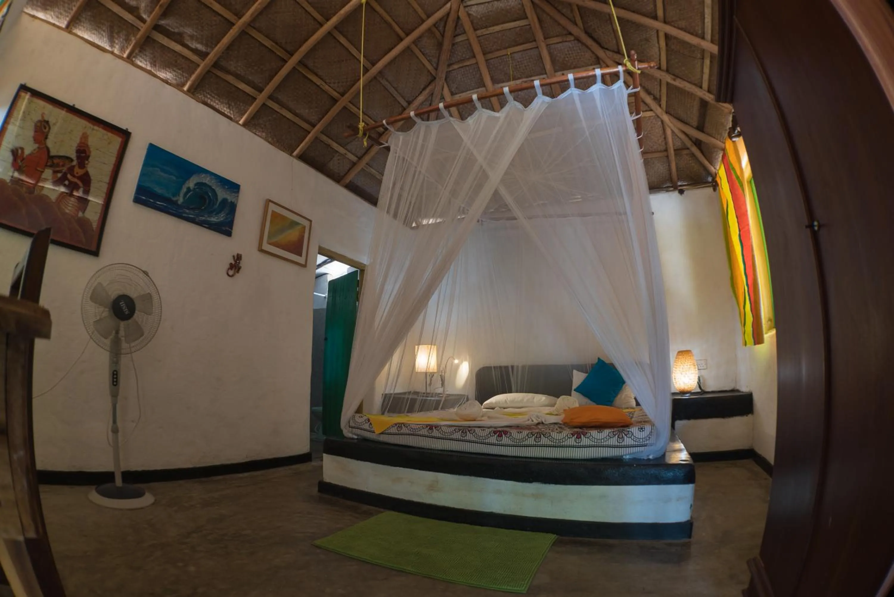 Bed in De Silva Wind Resort Kalpitiya - Kitesurfing School Sri Lanka