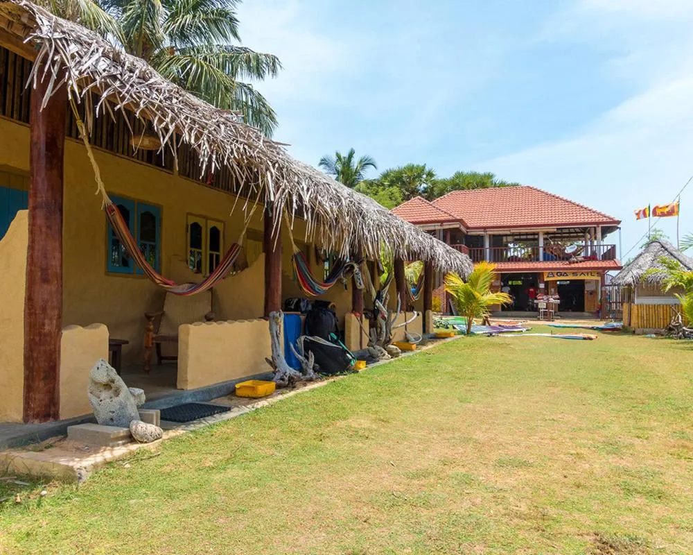 Inner courtyard view in De Silva Wind Resort Kalpitiya - Kitesurfing School Sri Lanka