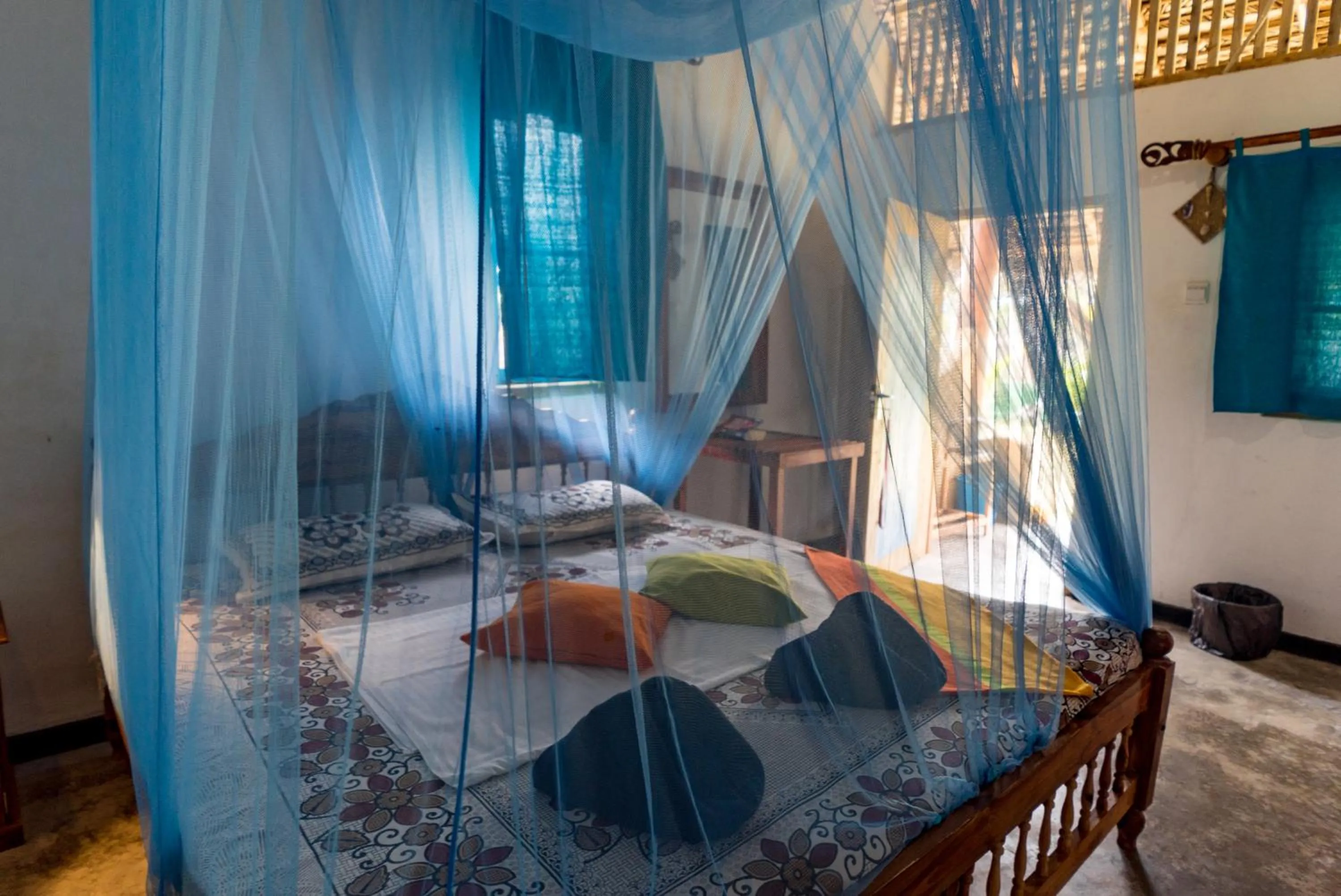 Bed in De Silva Wind Resort Kalpitiya - Kitesurfing School Sri Lanka