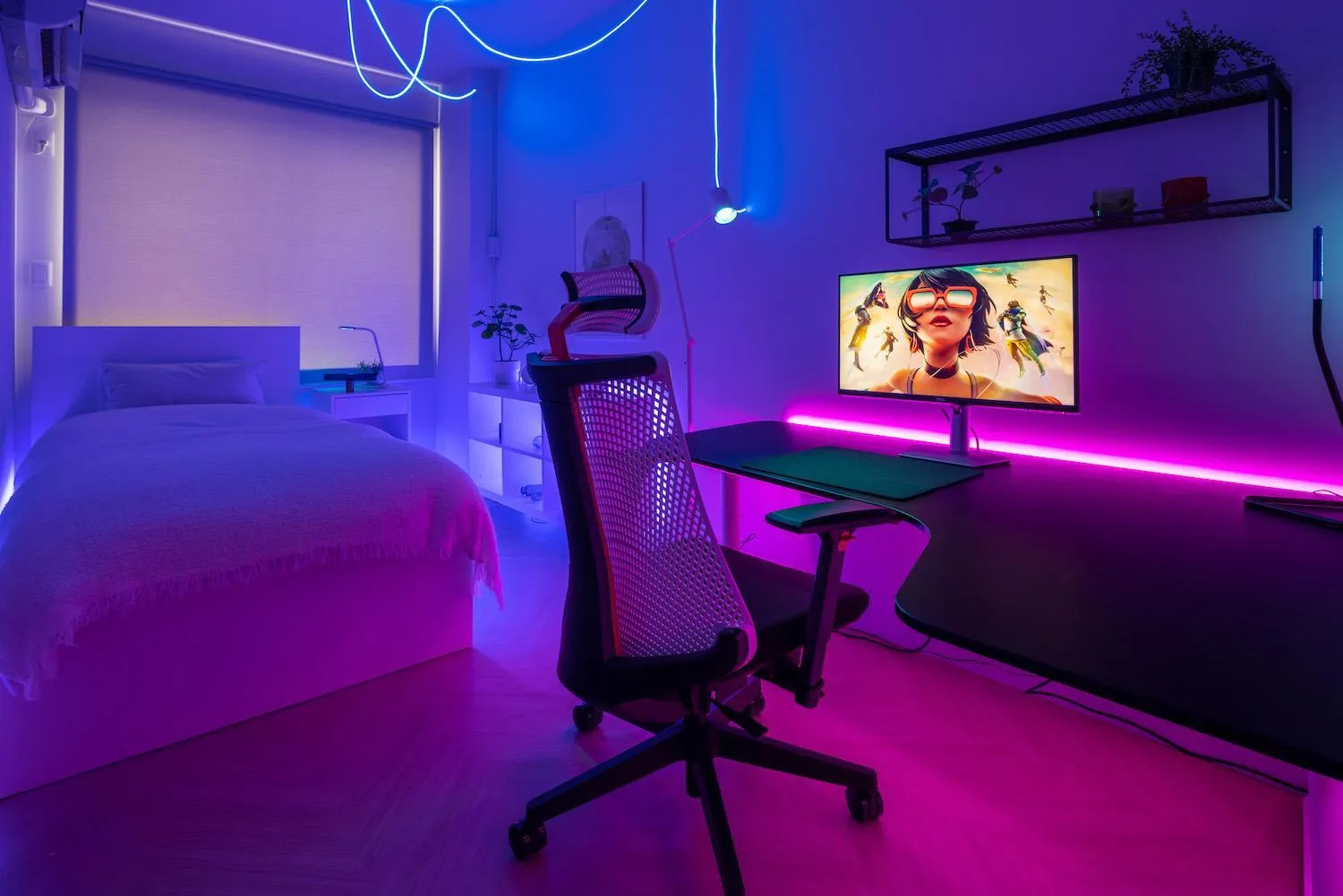 Bedroom, Bed in Good Neighbors