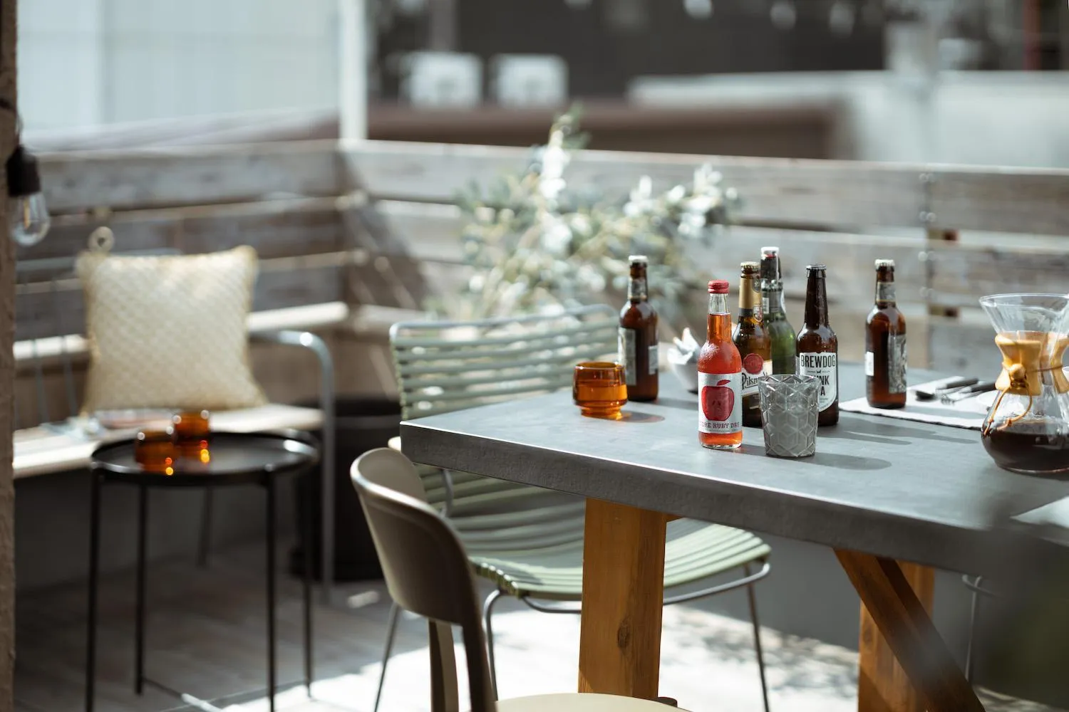 Balcony/Terrace in Good Neighbors