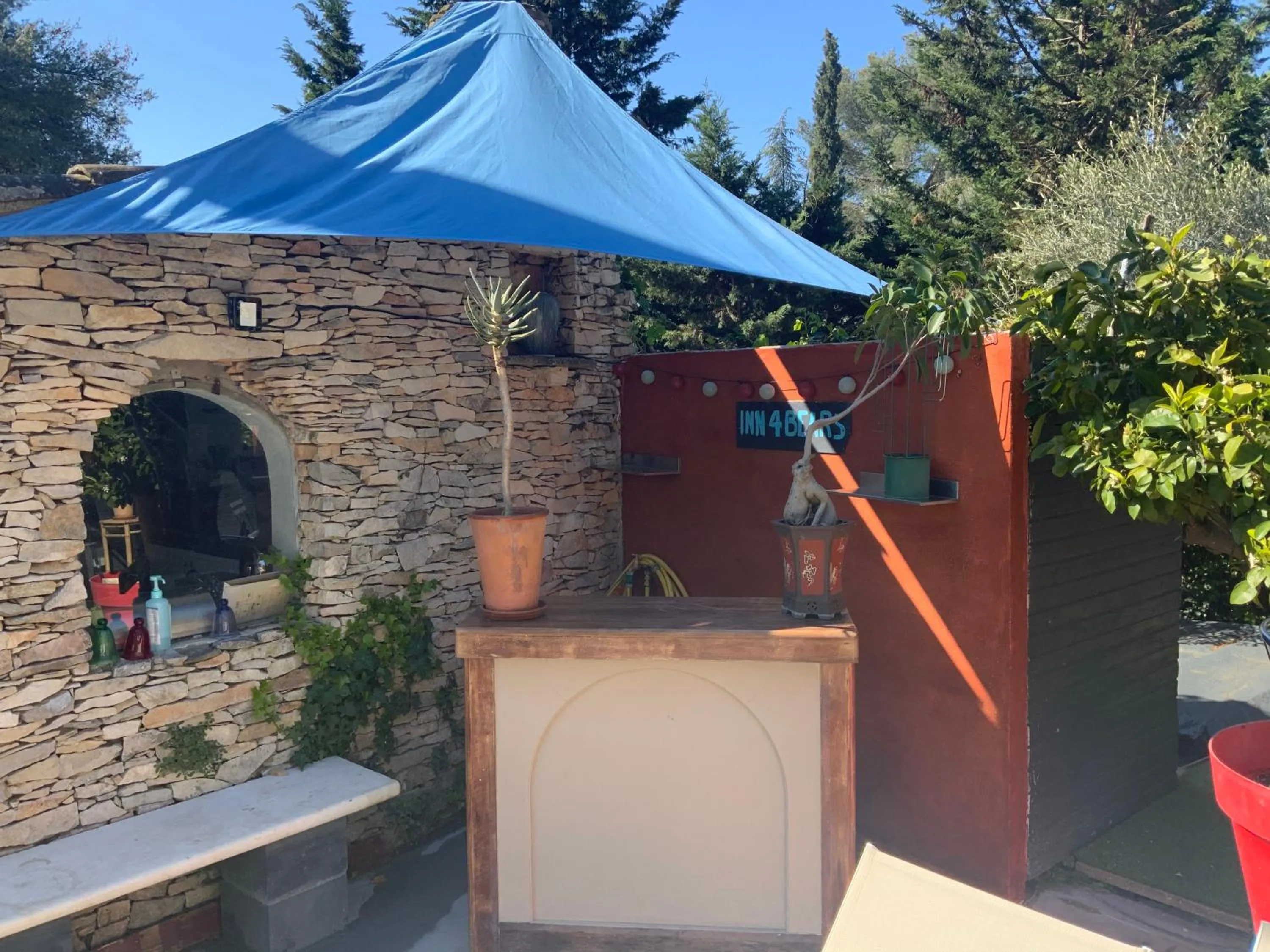Inn 4 Bears