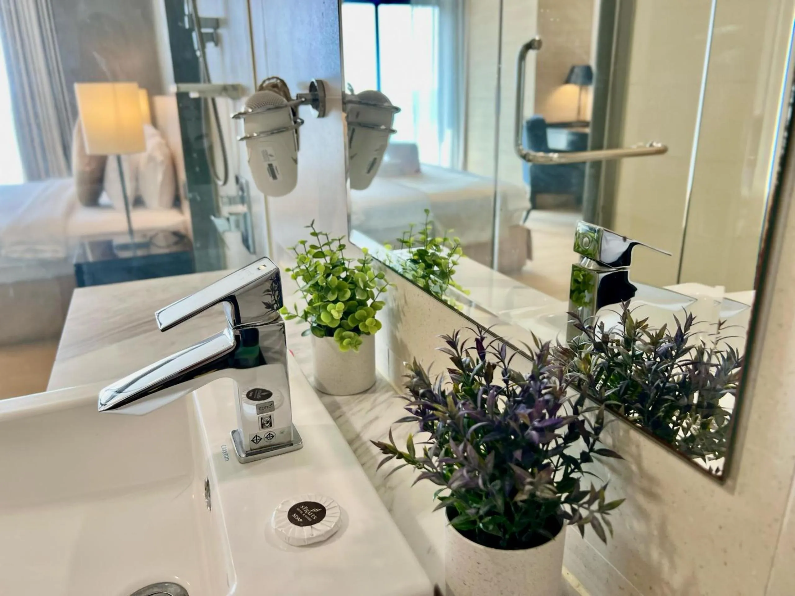 Toilet in ASIA MELAKA HOTEL managed by The Straits Hotel & Suites 马六甲亚逸酒店