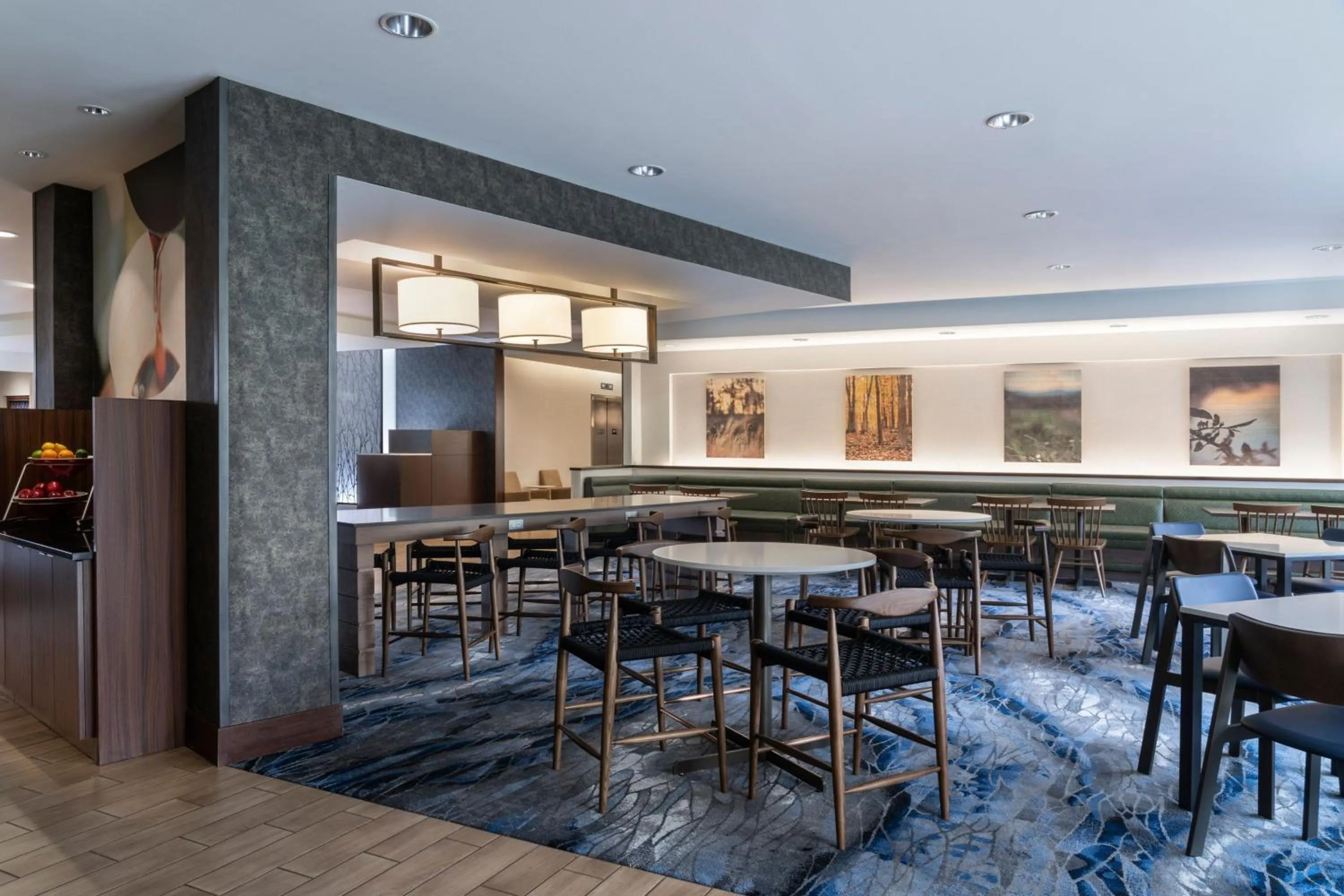 Lobby or reception in Fairfield Inn & Suites by Marriott Akron Fairlawn