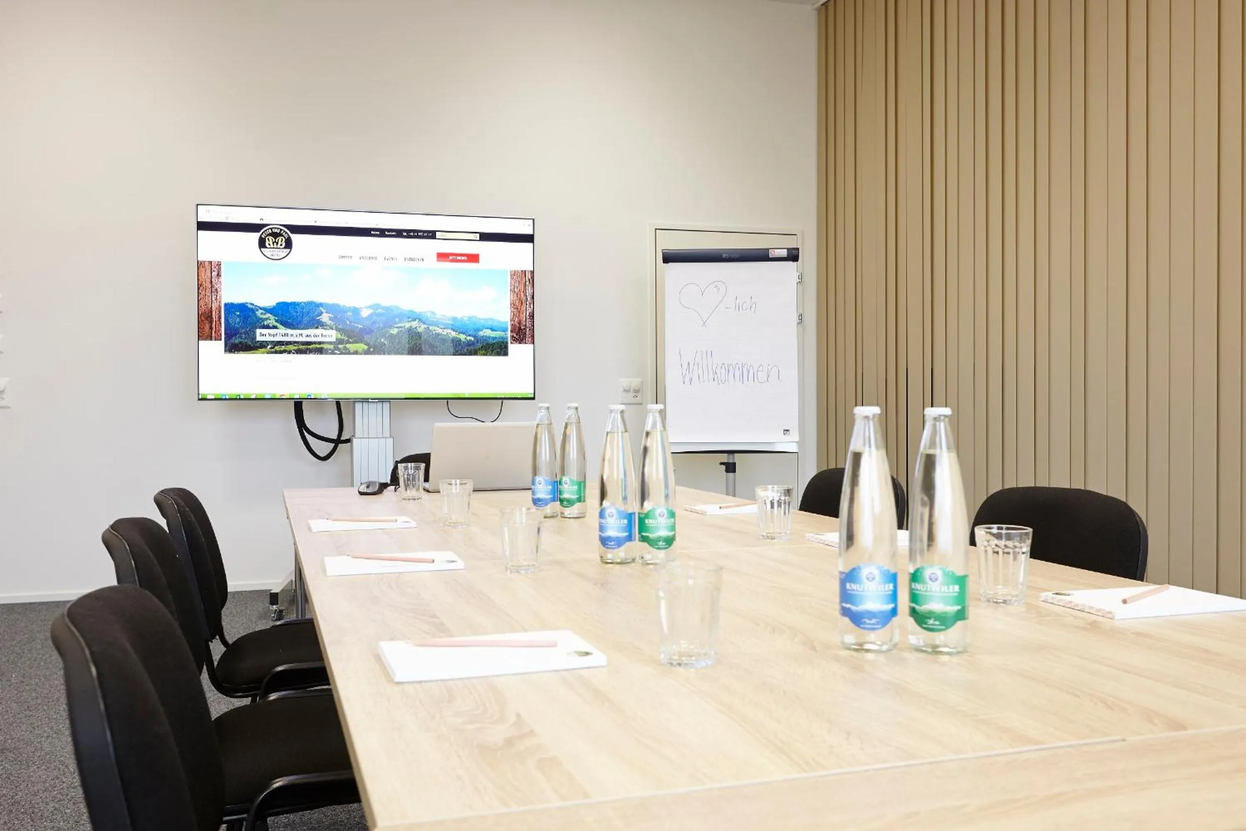 Meeting/conference room in B&B Hotel Peter und Paul