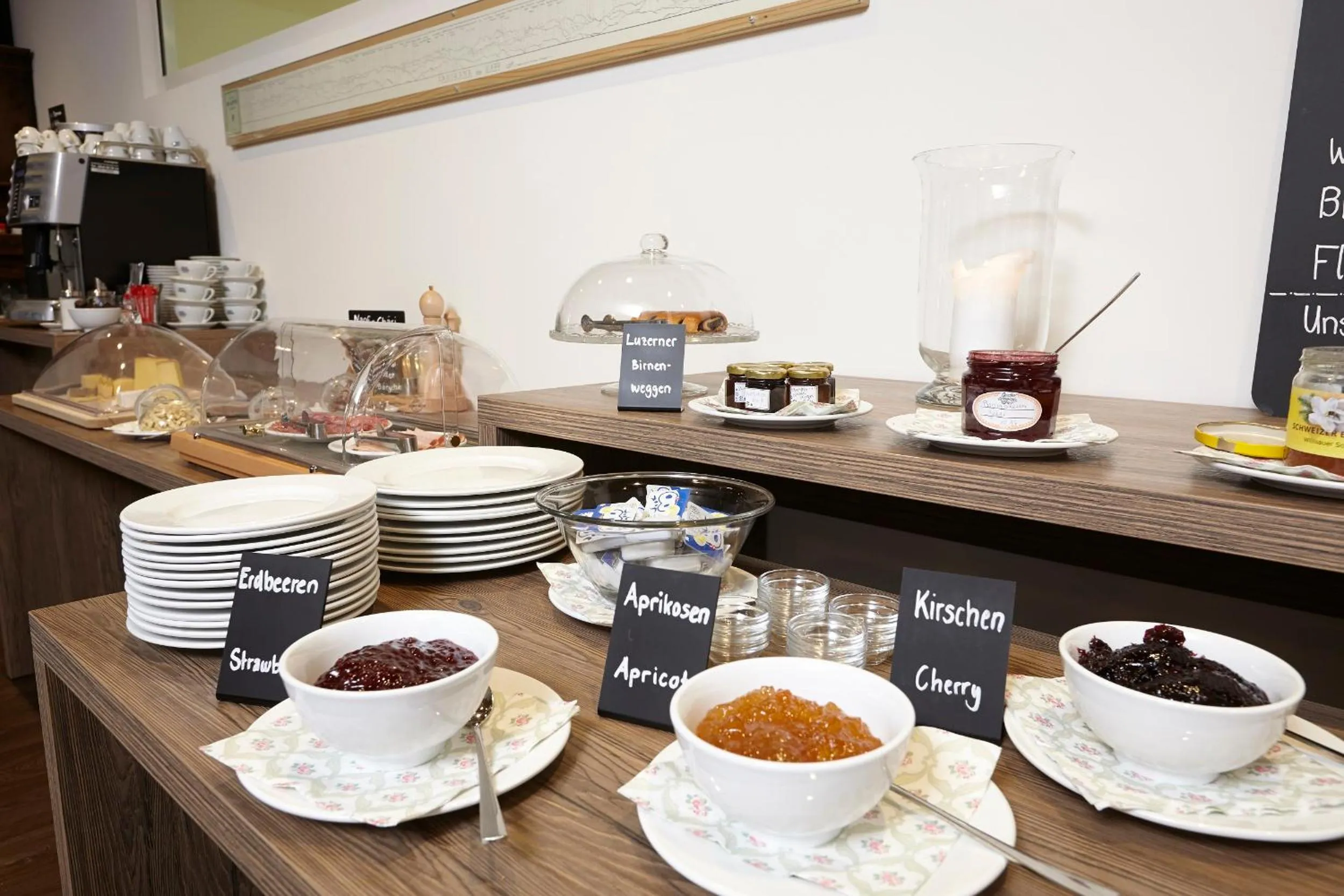 Buffet breakfast in B&B Hotel Peter und Paul