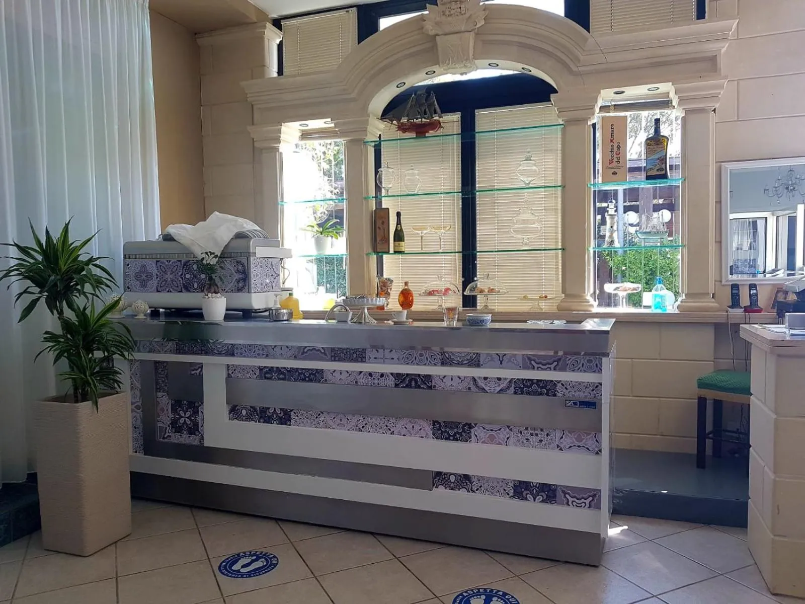 Lounge or bar in Hotel Porto Badisco