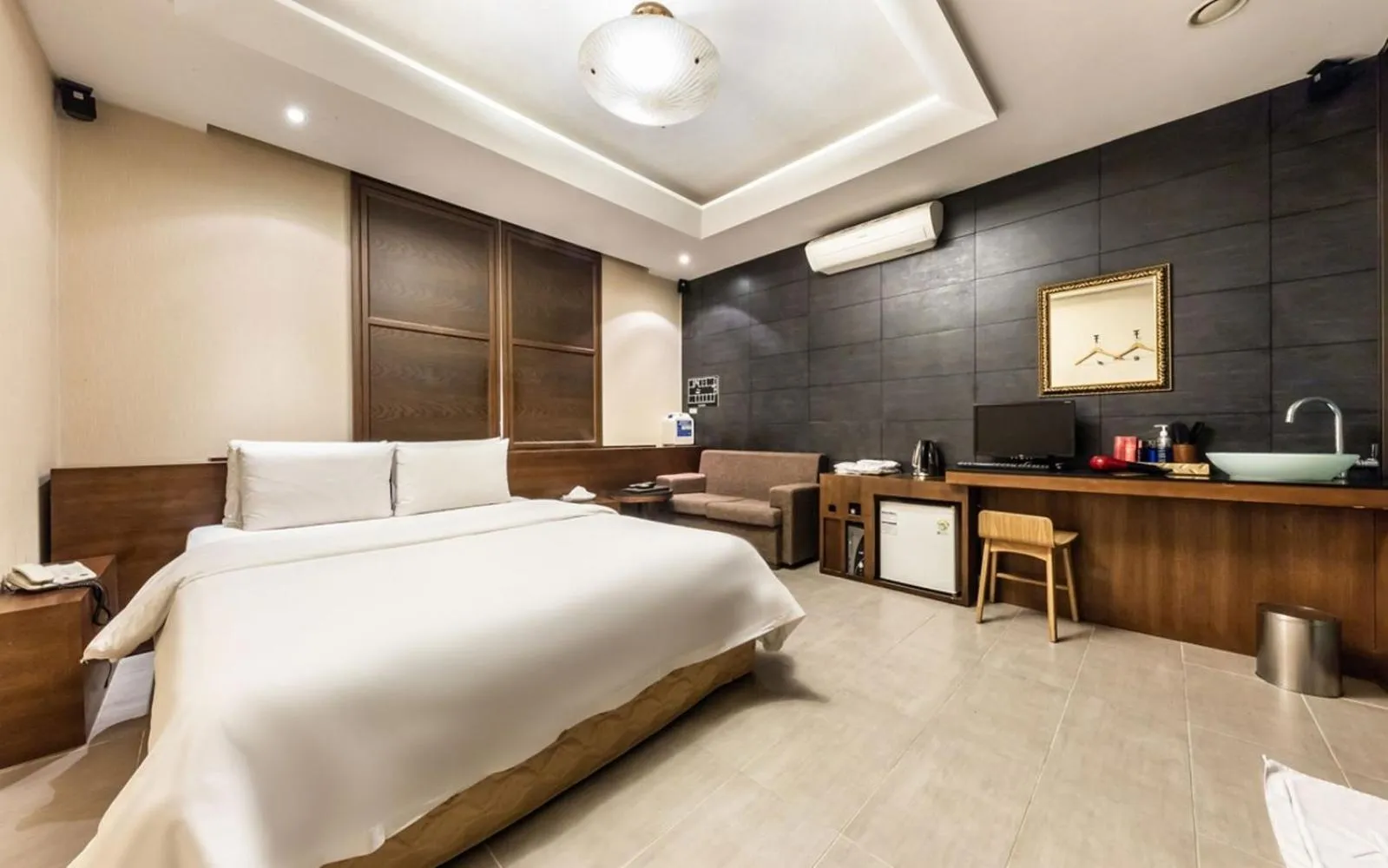 Bed in Nowon Ritz Hotel