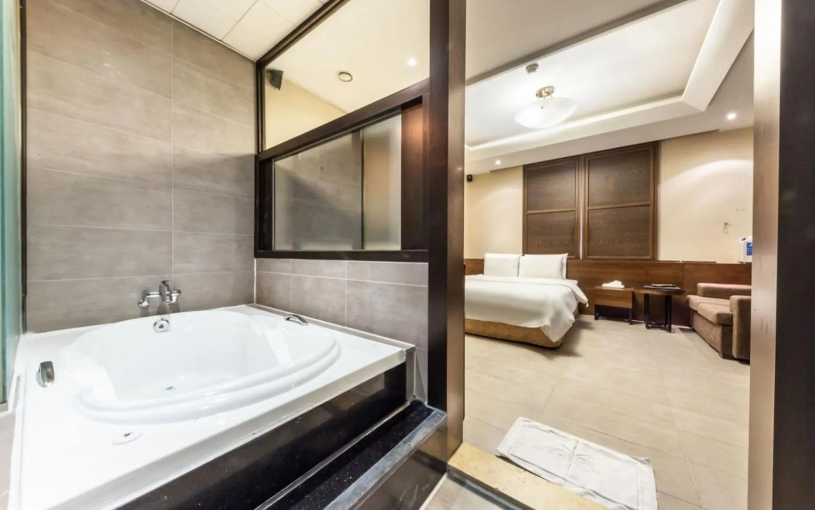 Bed in Nowon Ritz Hotel