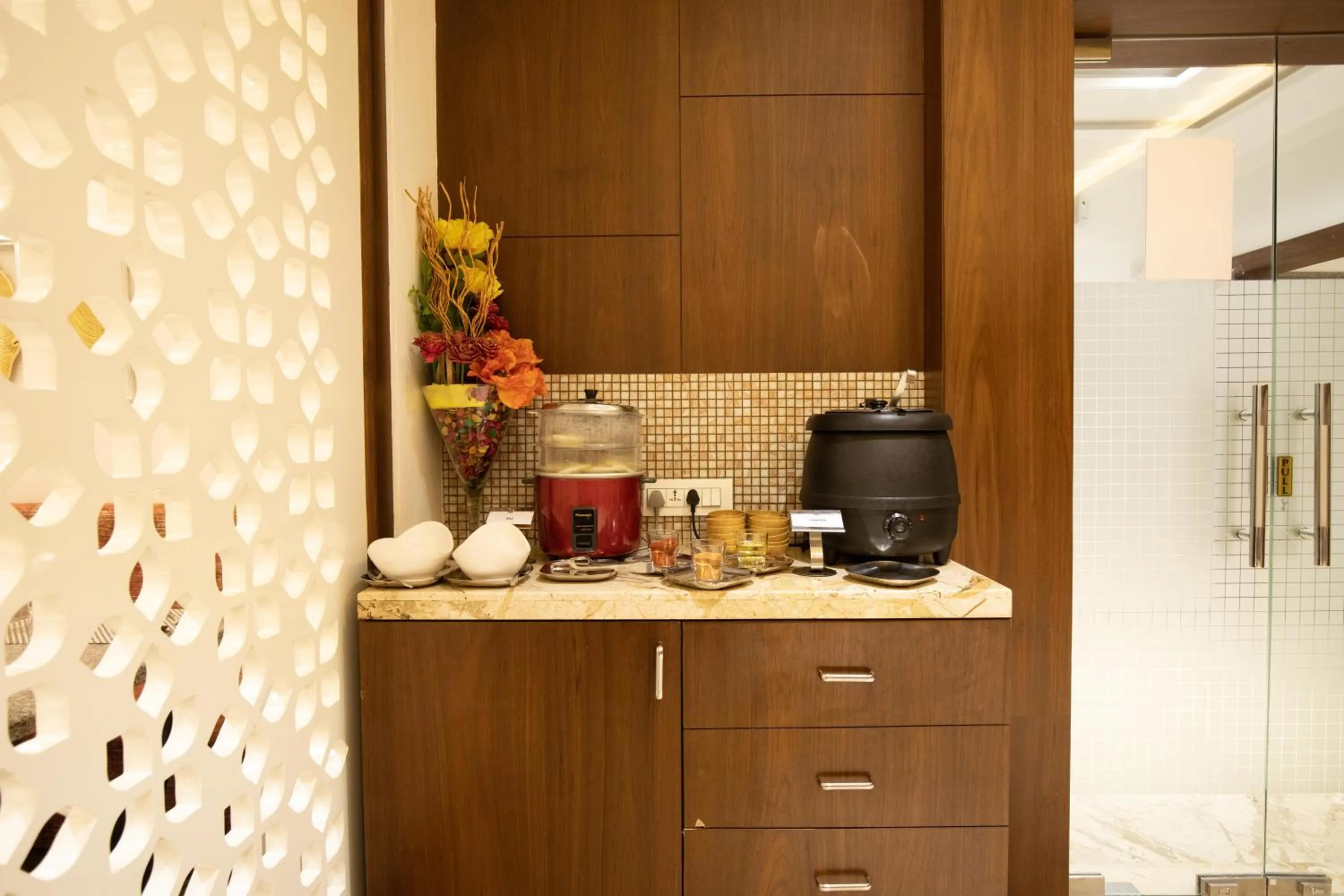 Restaurant/places to eat in Shourya Residency