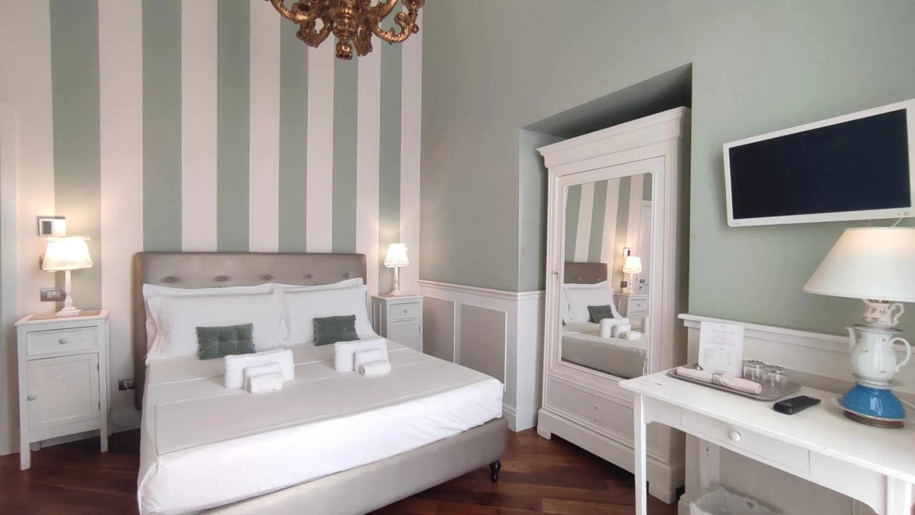 Bed in Dimora Bellini by Hotel Bellini sas