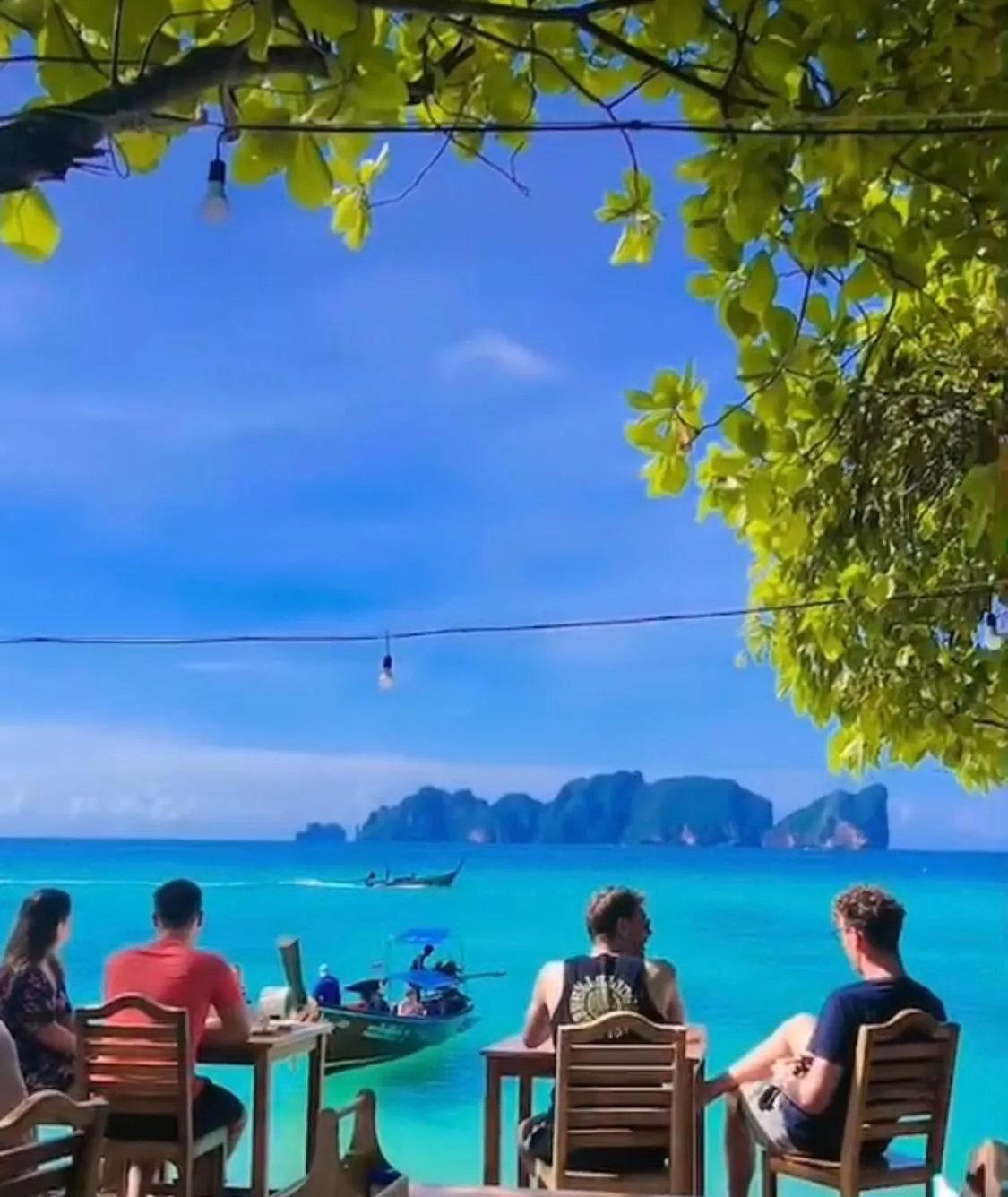 Restaurant/places to eat in Paradise Resort Phi Phi