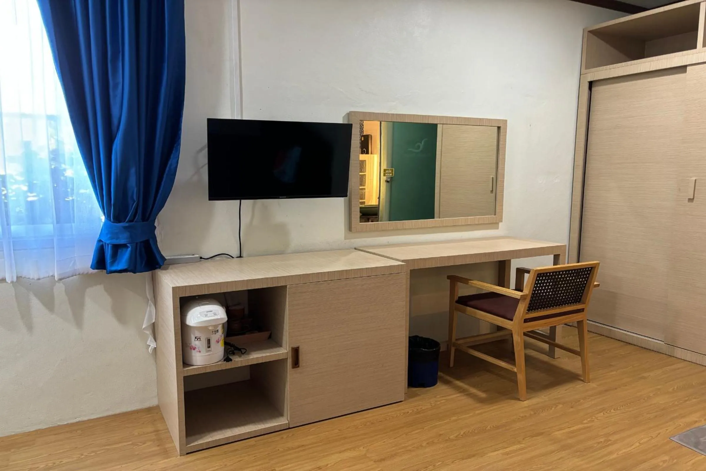 Paradise Resort Phi Phi