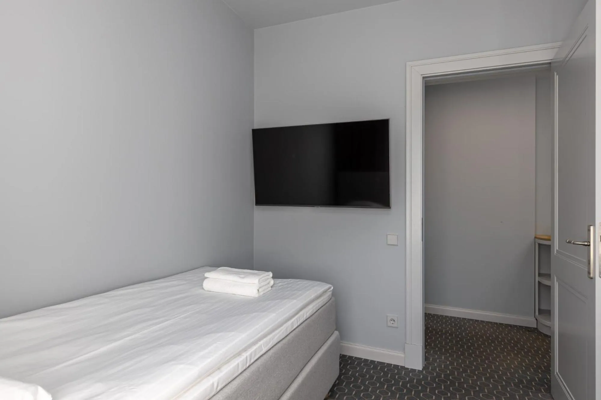 Bedroom, Bed in Roze Park Rooms