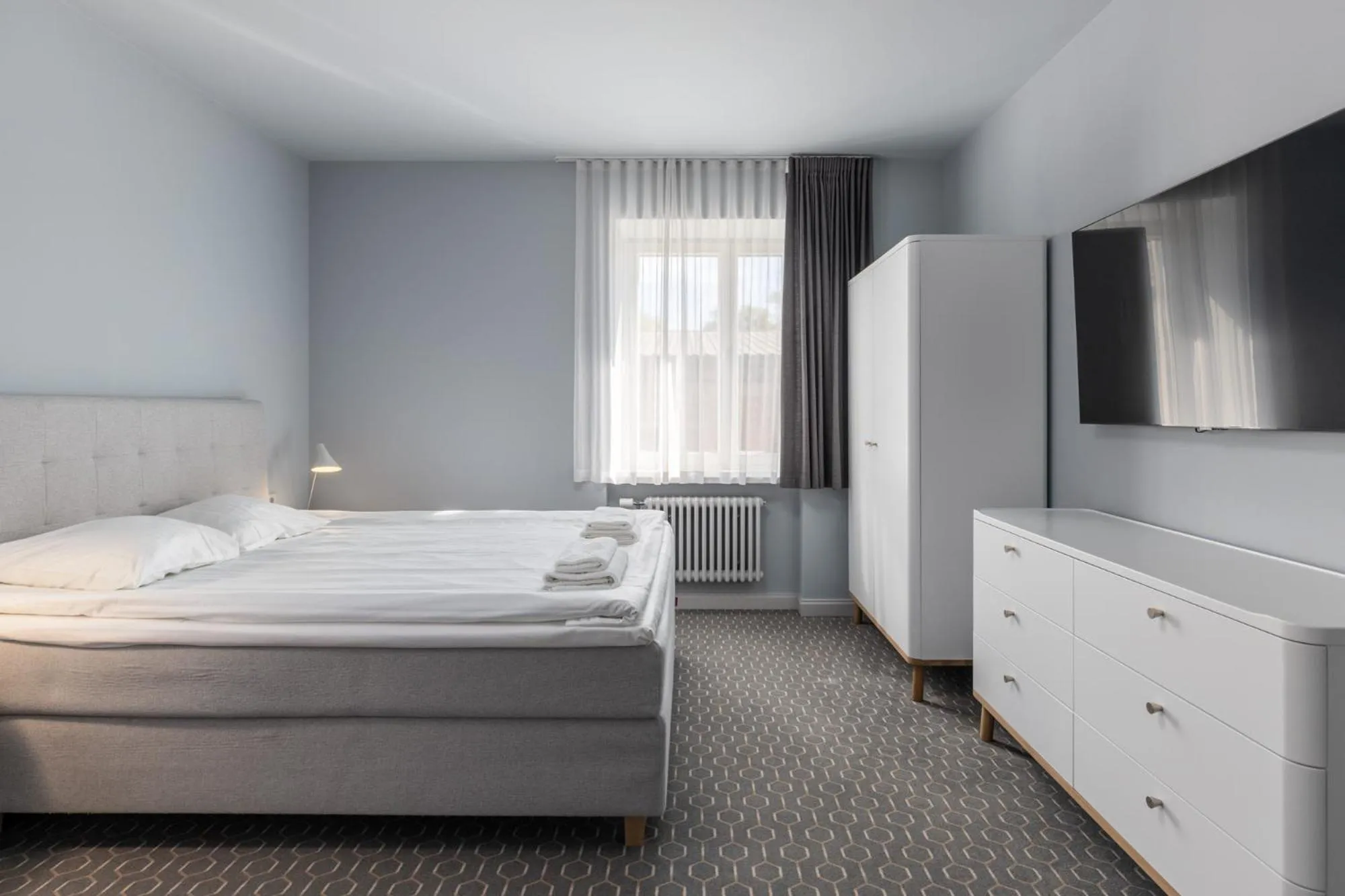 Bedroom, Bed in Roze Park Rooms