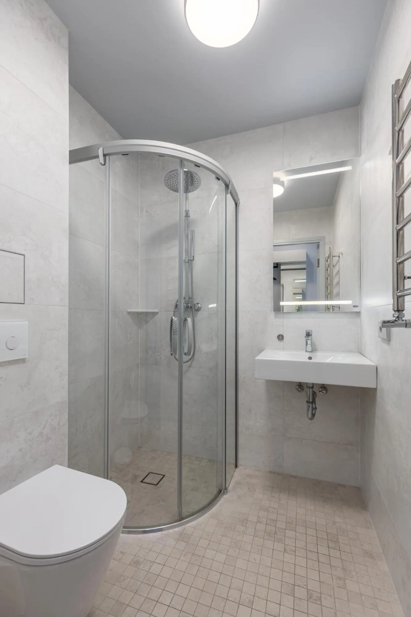 Bathroom in Roze Park Rooms