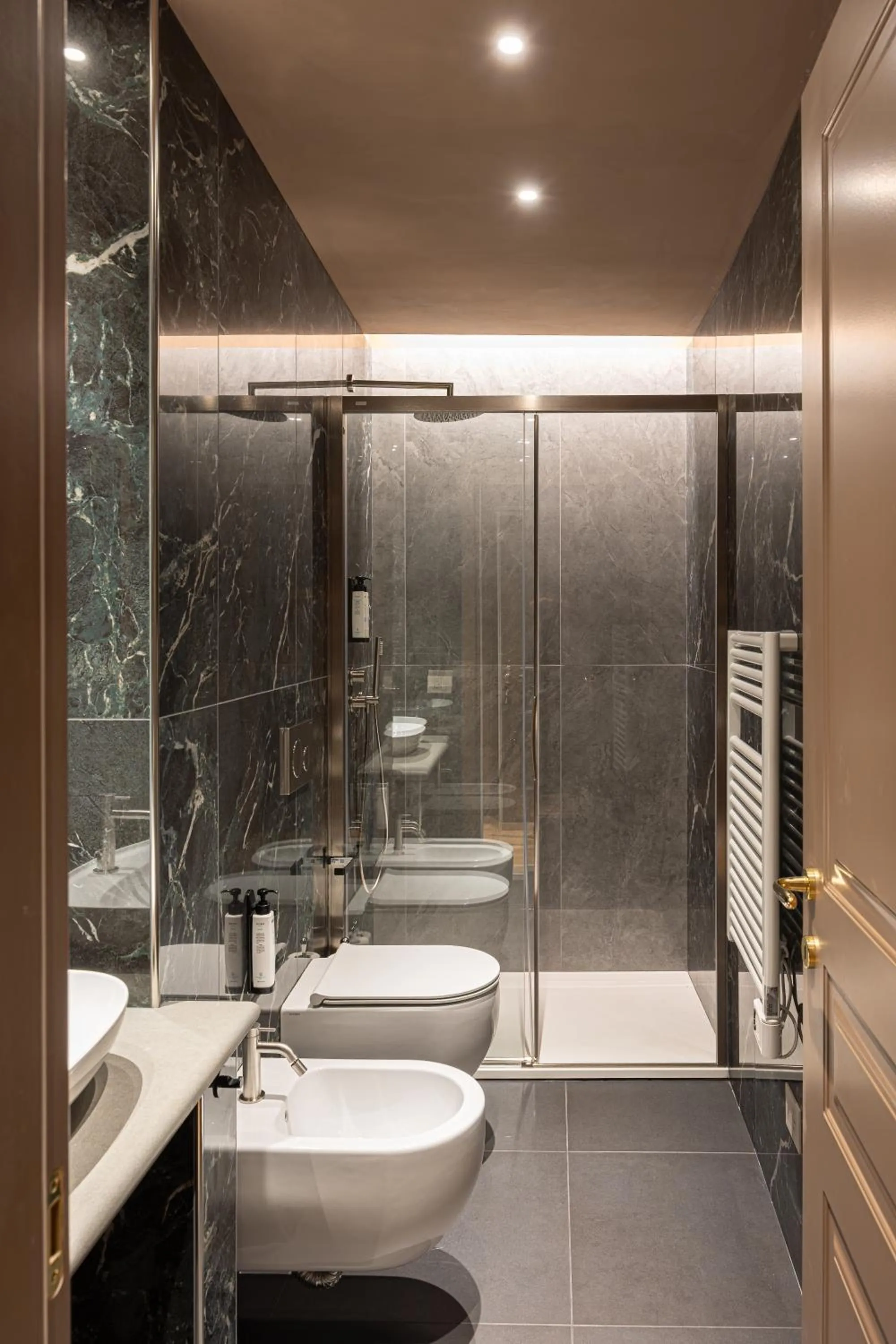 Bathroom in Maggio Living