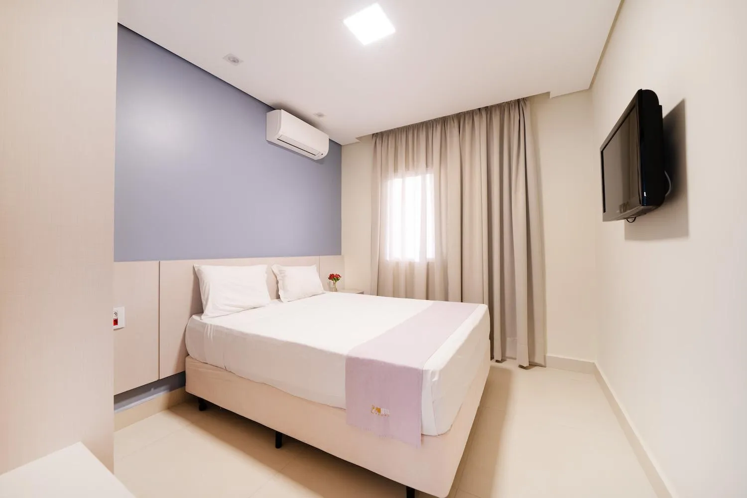 Bedroom, Bed in Vinhedo Plaza Hotel